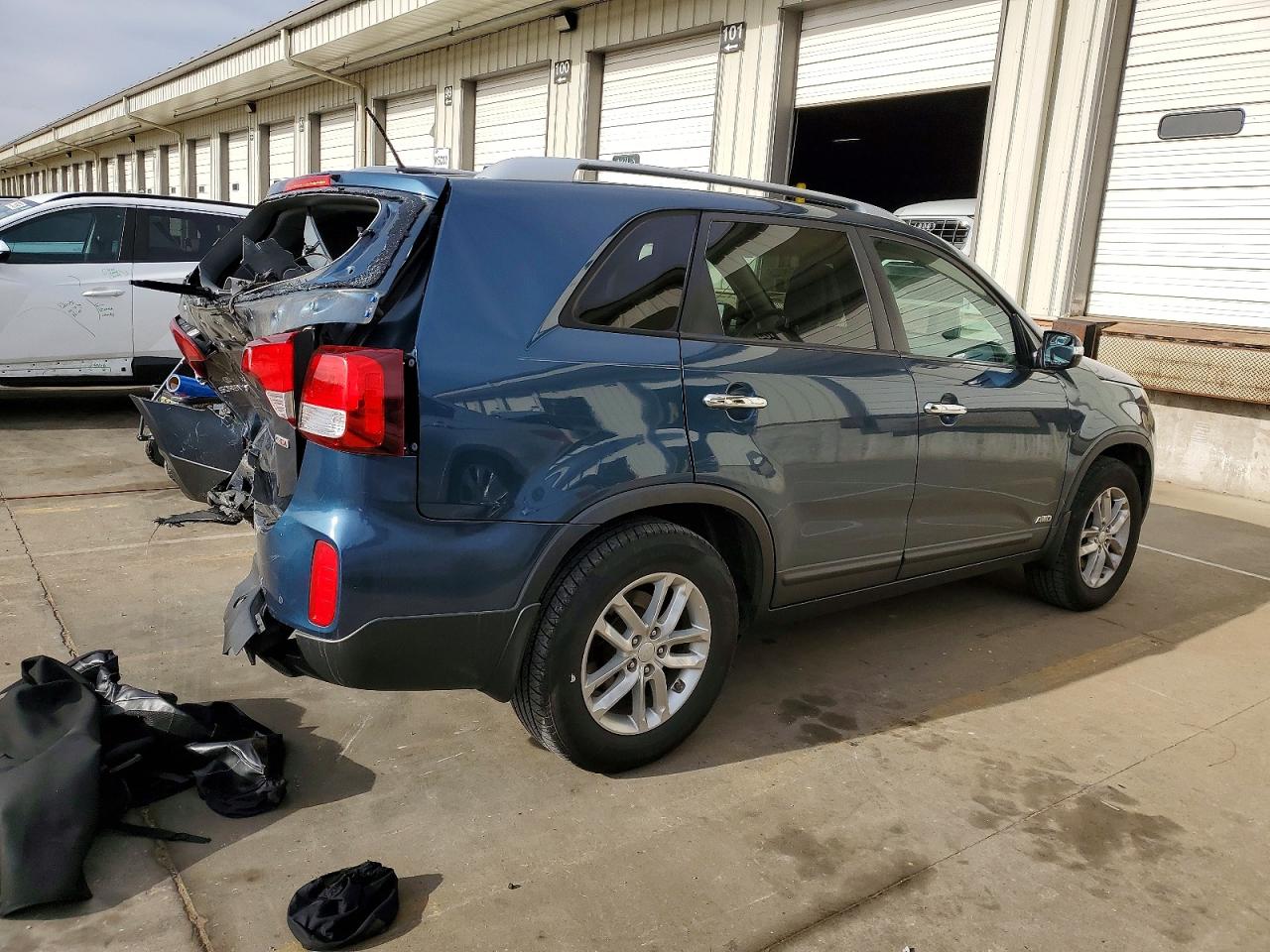 2015 Kia Sorento Lx Blue vin: 5XYKTDA68FG558787