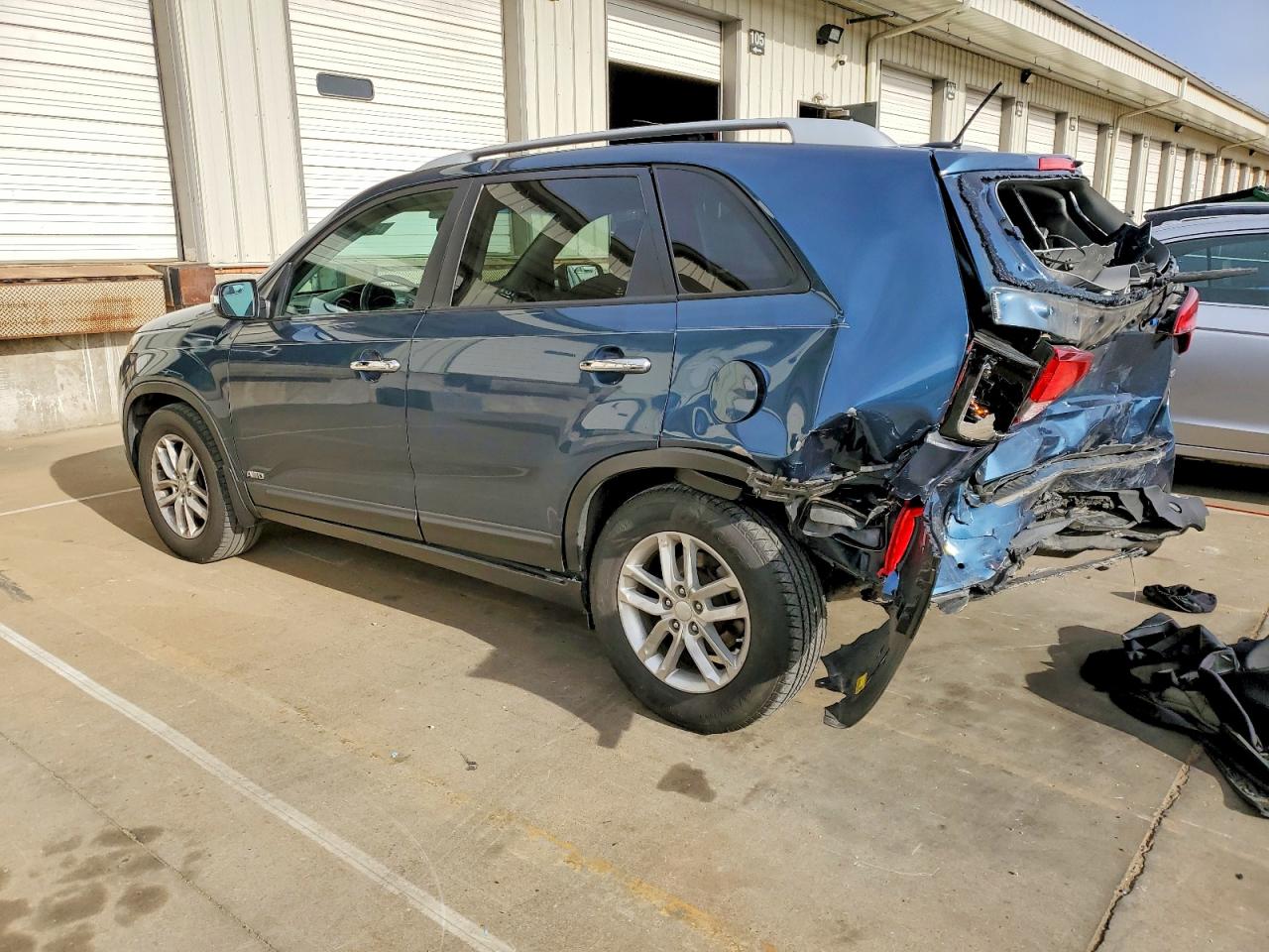 2015 Kia Sorento Lx Blue vin: 5XYKTDA68FG558787