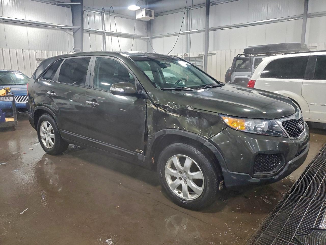2013 Kia Sorento Lx Green vin: 5XYKTDA69DG332111