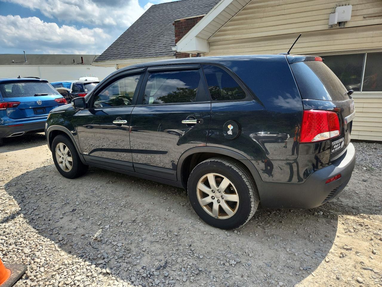 2013 Kia Sorento Lx Бирюзовый vin: 5XYKTDA69DG402254