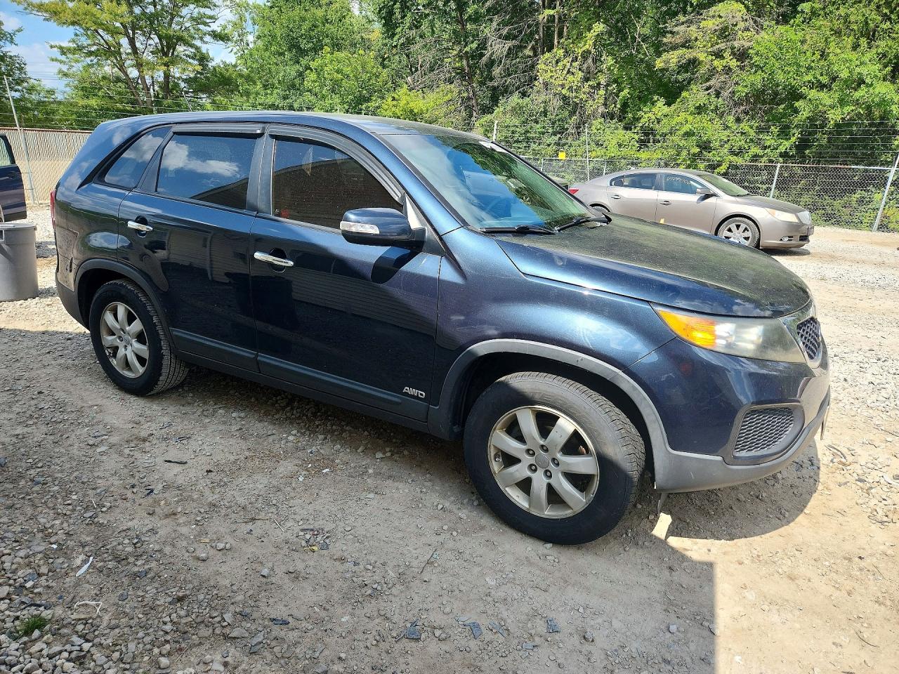 2013 Kia Sorento Lx Бирюзовый vin: 5XYKTDA69DG402254
