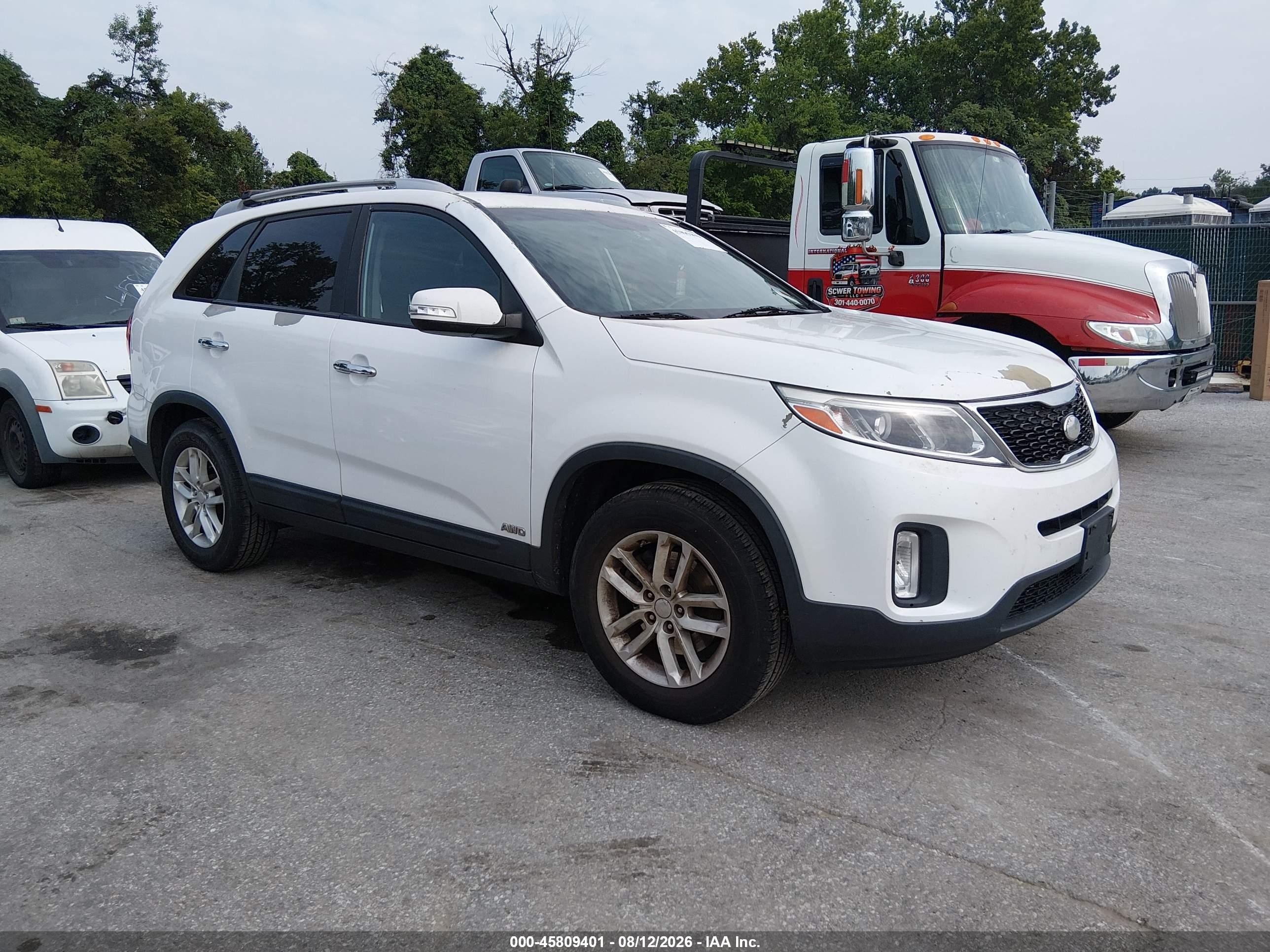 2014 Kia Sorento Lx White vin: 5XYKTDA69EG511508