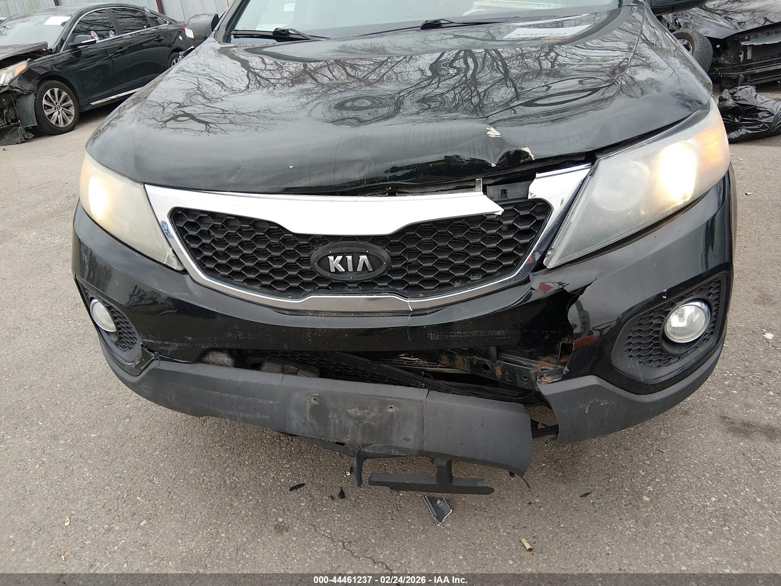 2012 Kia Sorento Lx Black vin: 5XYKTDA6XCG206550