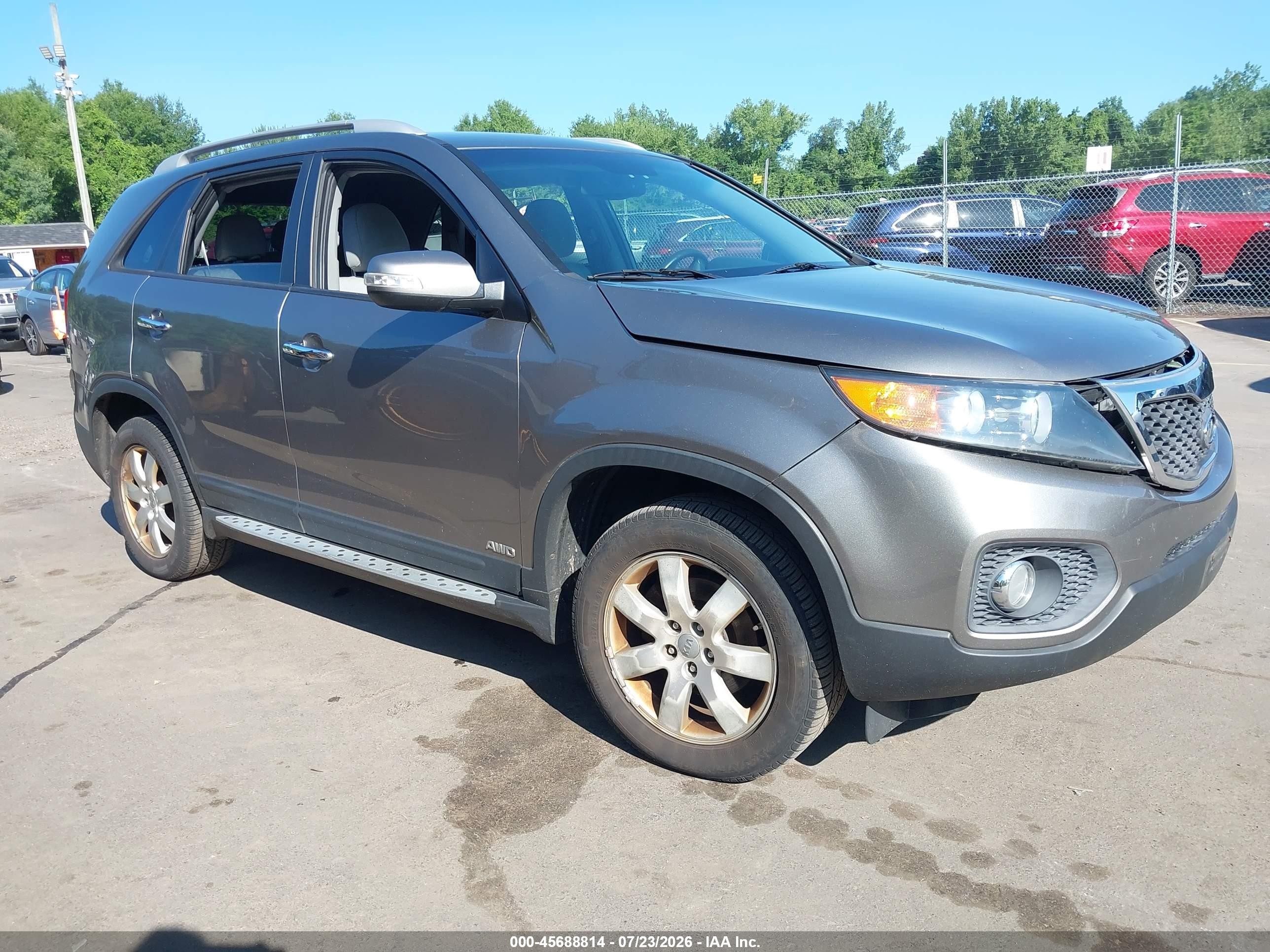 2012 Kia Sorento Lx Gray vin: 5XYKTDA6XCG269163