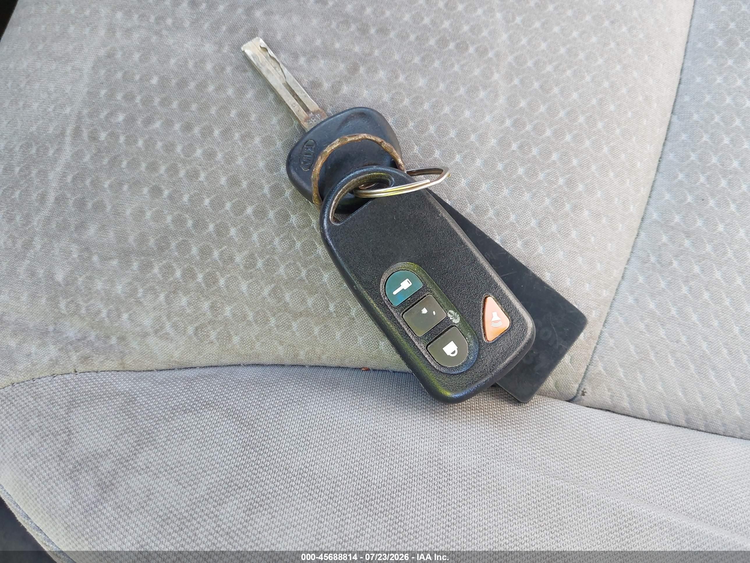 2012 Kia Sorento Lx Gray vin: 5XYKTDA6XCG269163