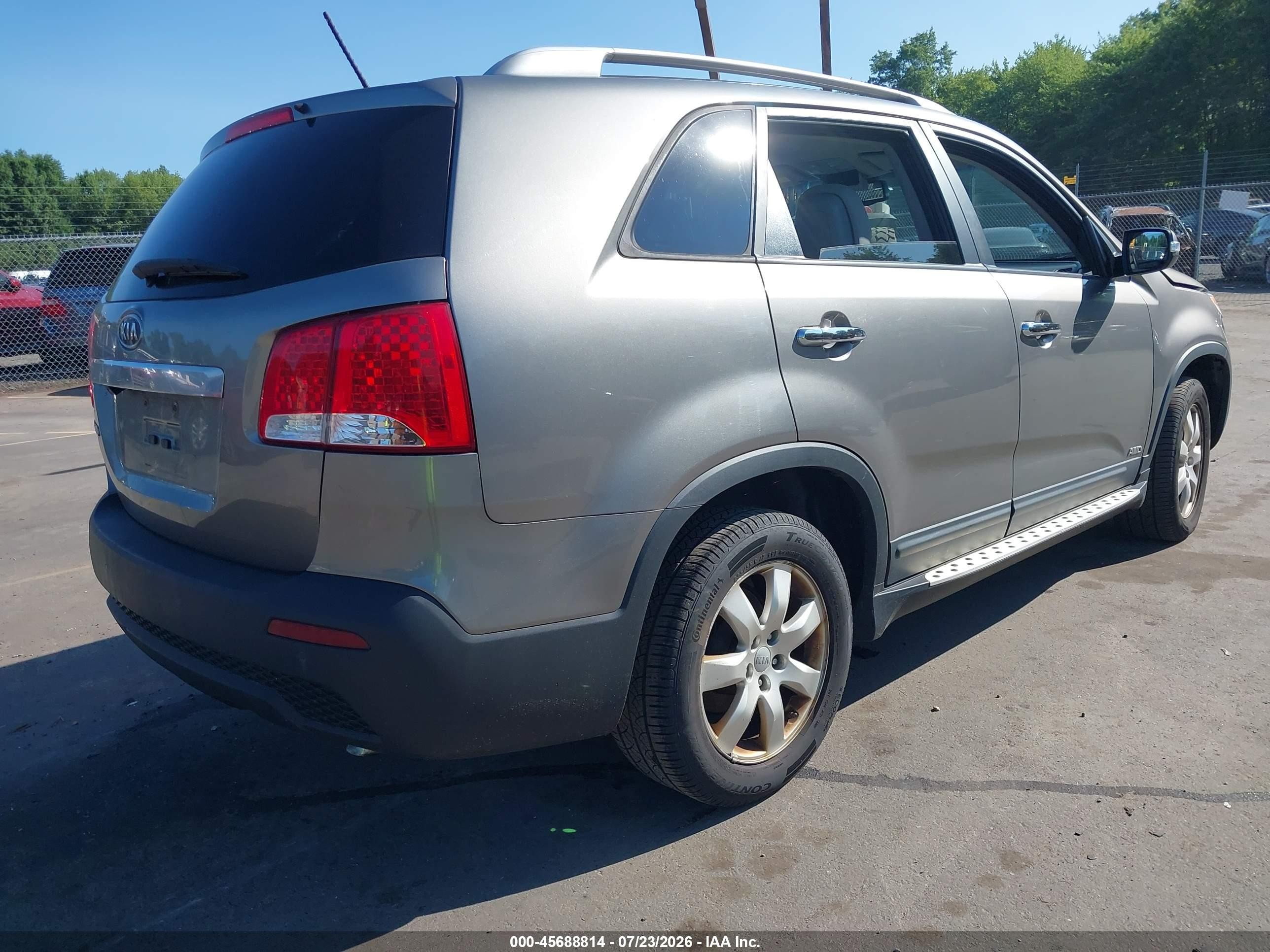 2012 Kia Sorento Lx Gray vin: 5XYKTDA6XCG269163