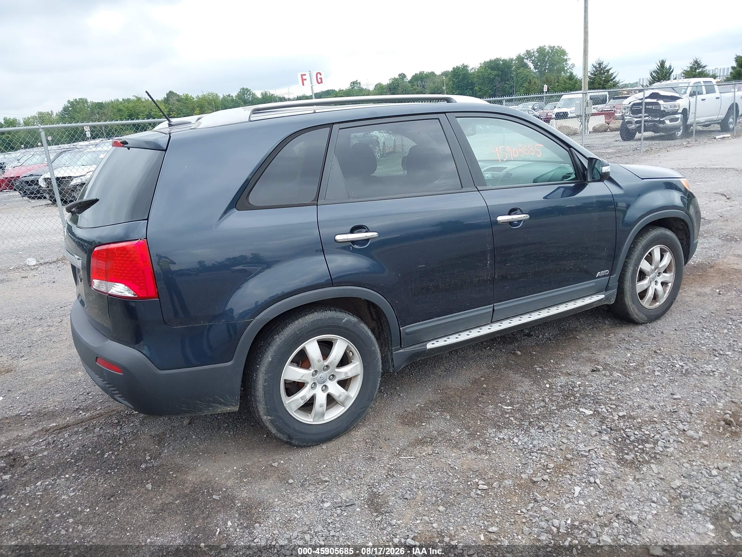 2012 Kia Sorento Lx Синий vin: 5XYKTDA6XCG278252