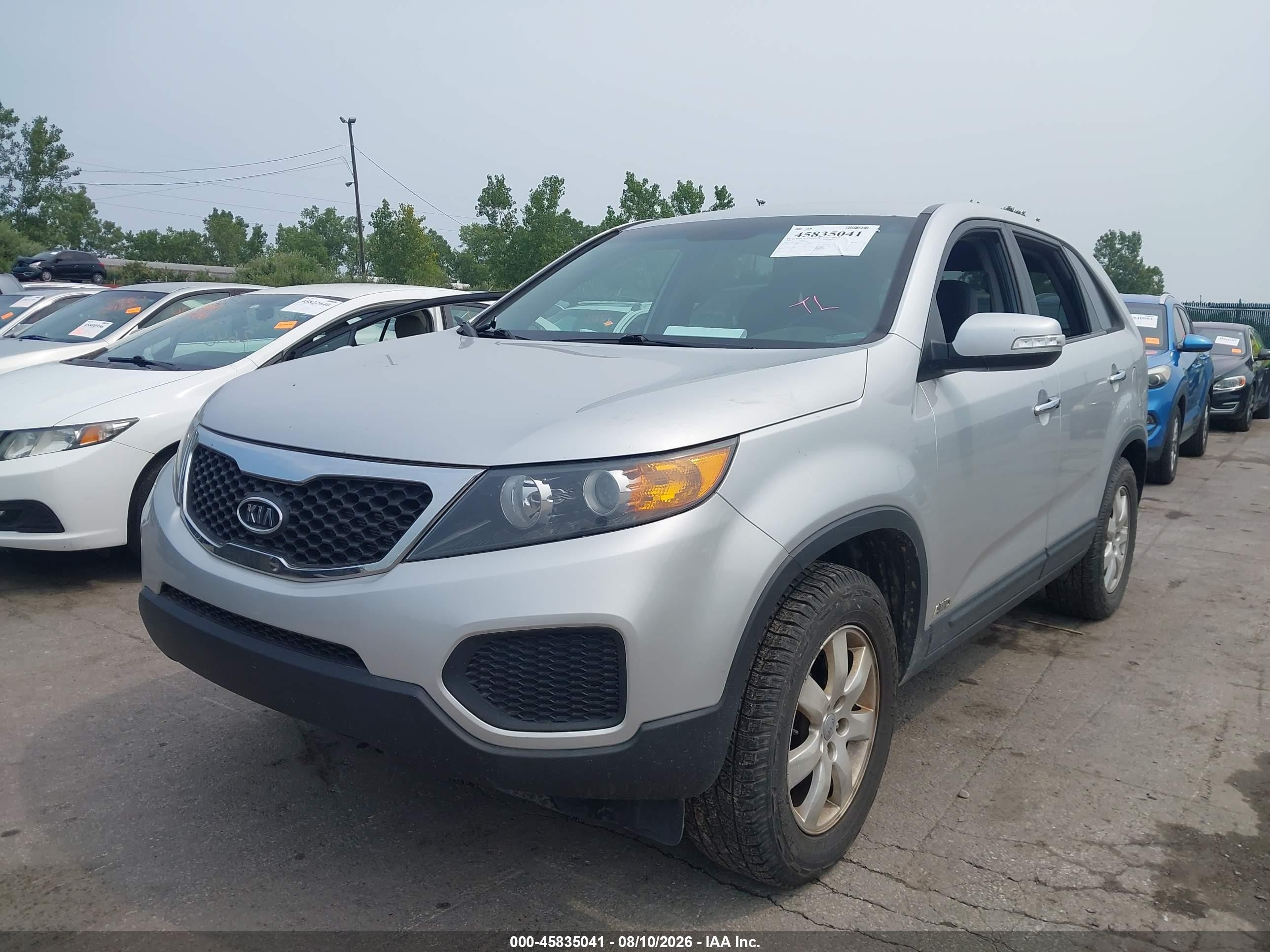 2013 Kia Sorento Lx Silver vin: 5XYKTDA6XDG414316