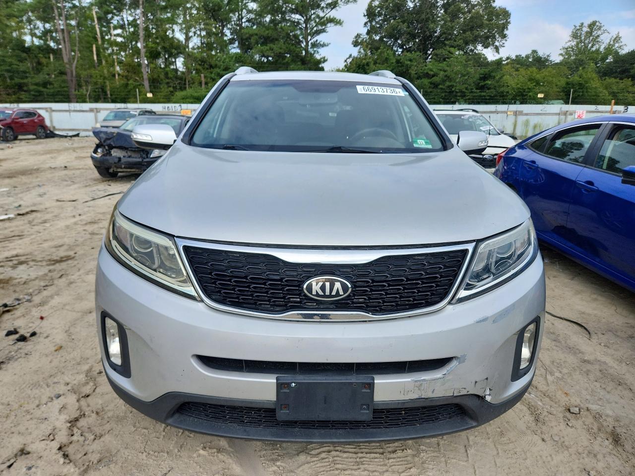 2014 Kia Sorento Lx Silver vin: 5XYKTDA6XEG500890