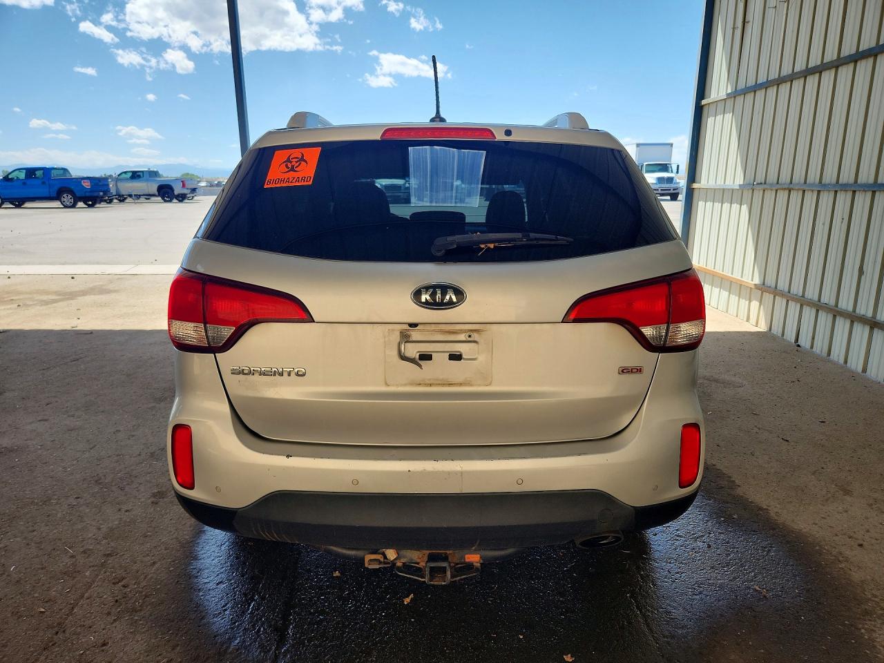 2014 Kia Sorento Lx Silver vin: 5XYKTDA71EG475001