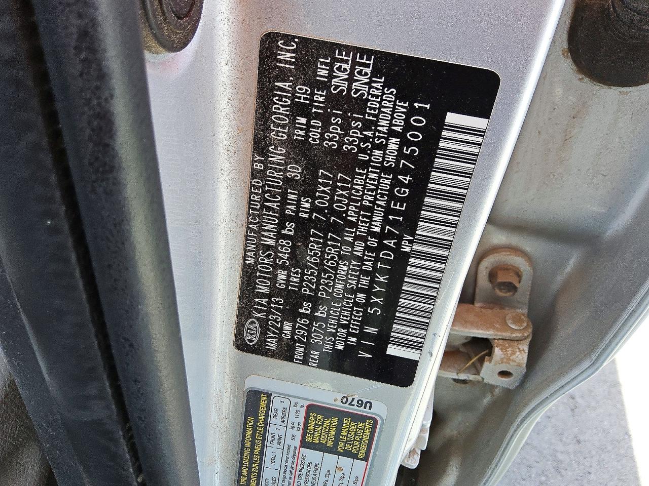 2014 Kia Sorento Lx Silver vin: 5XYKTDA71EG475001