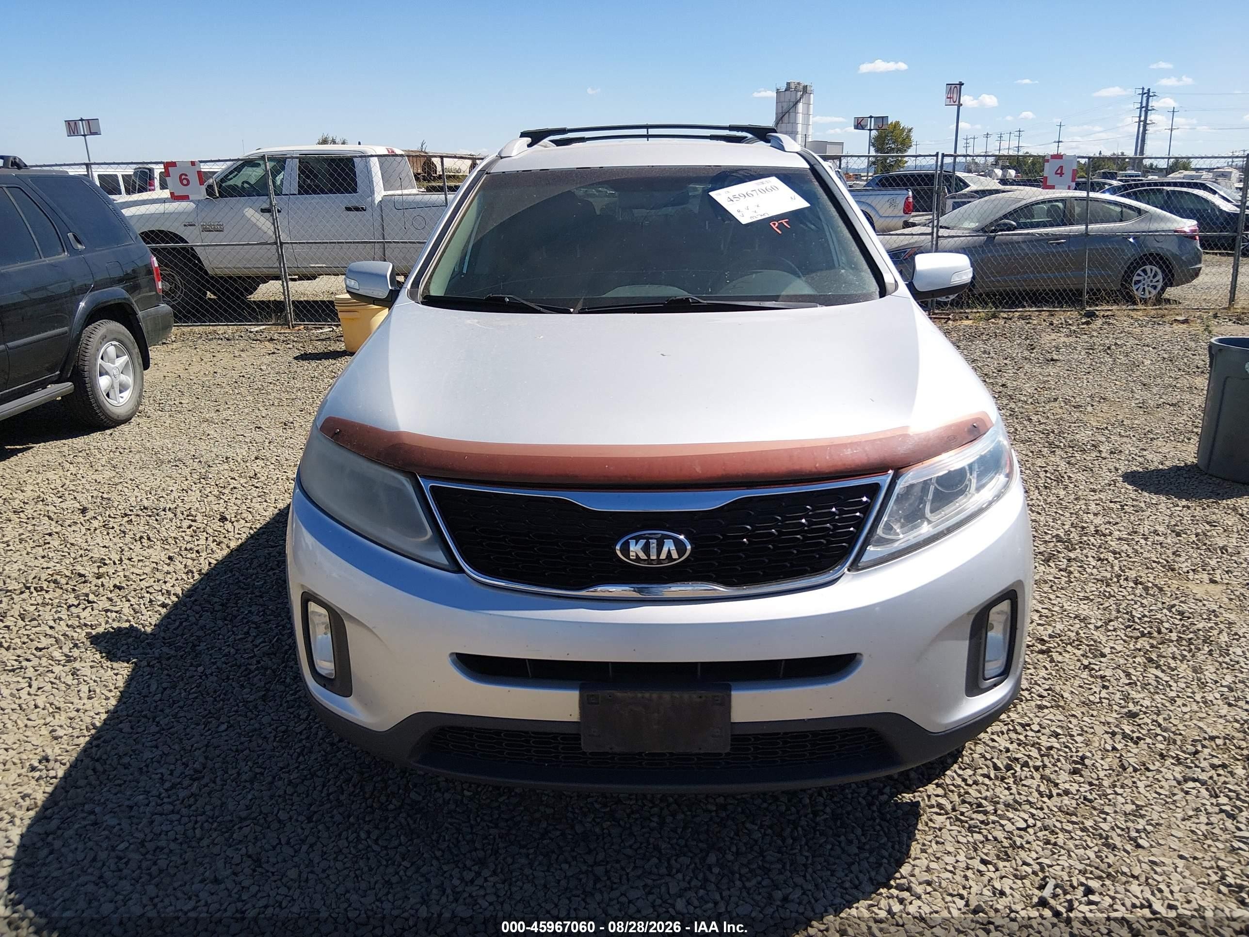 2014 Kia Sorento Lx V6 Silver vin: 5XYKTDA71EG539912