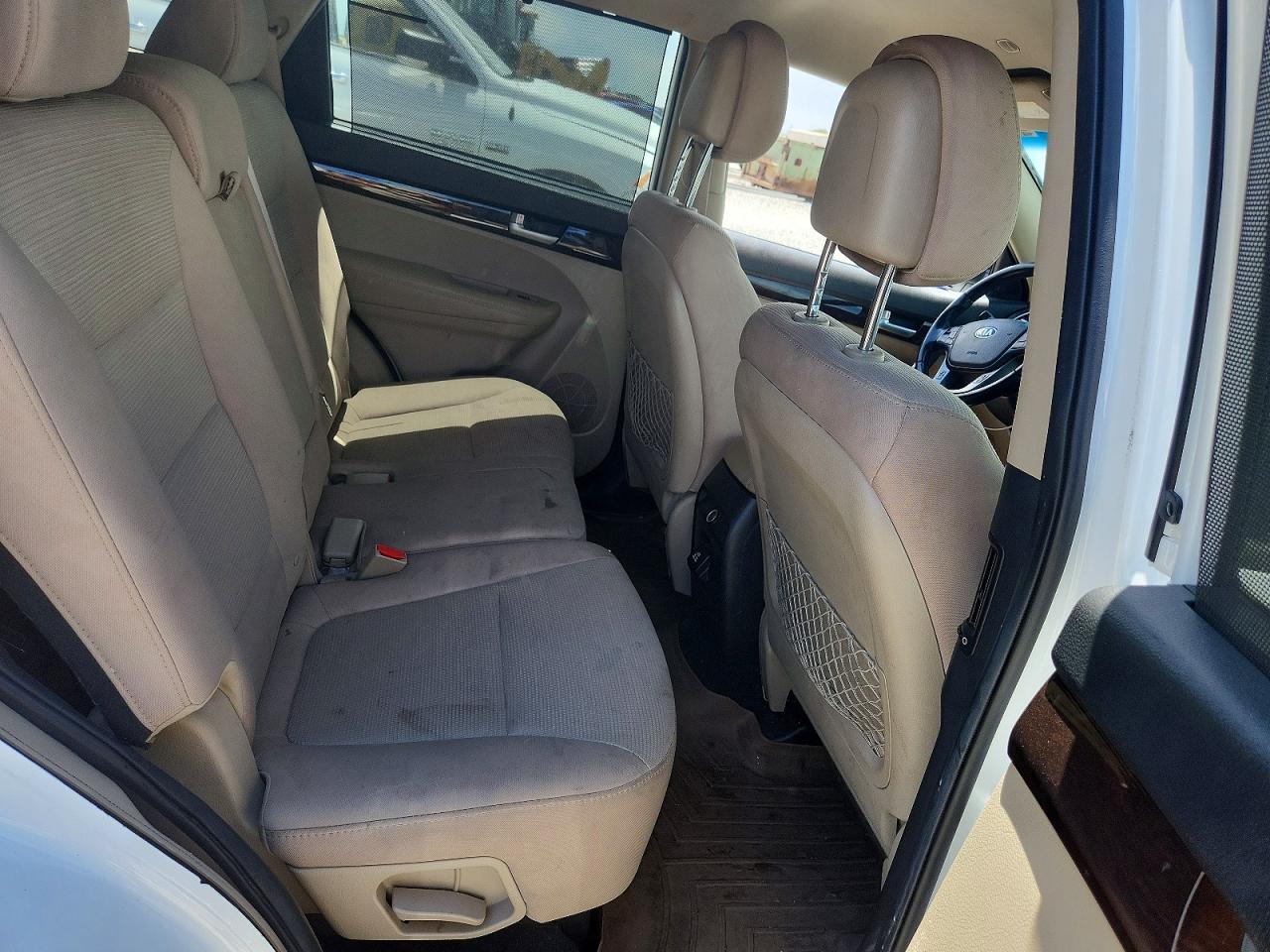 2014 Kia Sorento Lx White vin: 5XYKTDA72EG482457