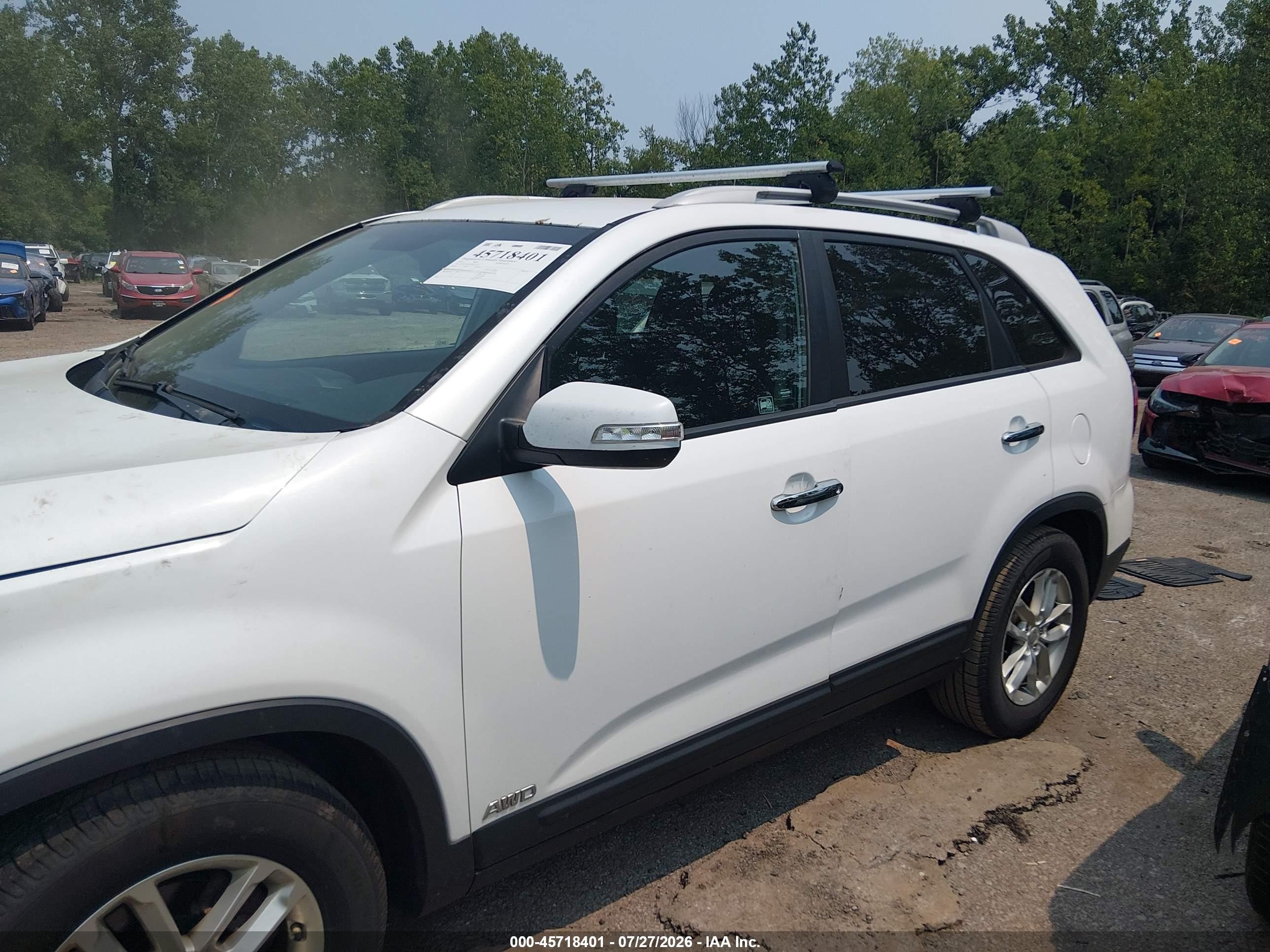 2015 Kia Sorento Lx V6 Белый vin: 5XYKTDA72FG611542