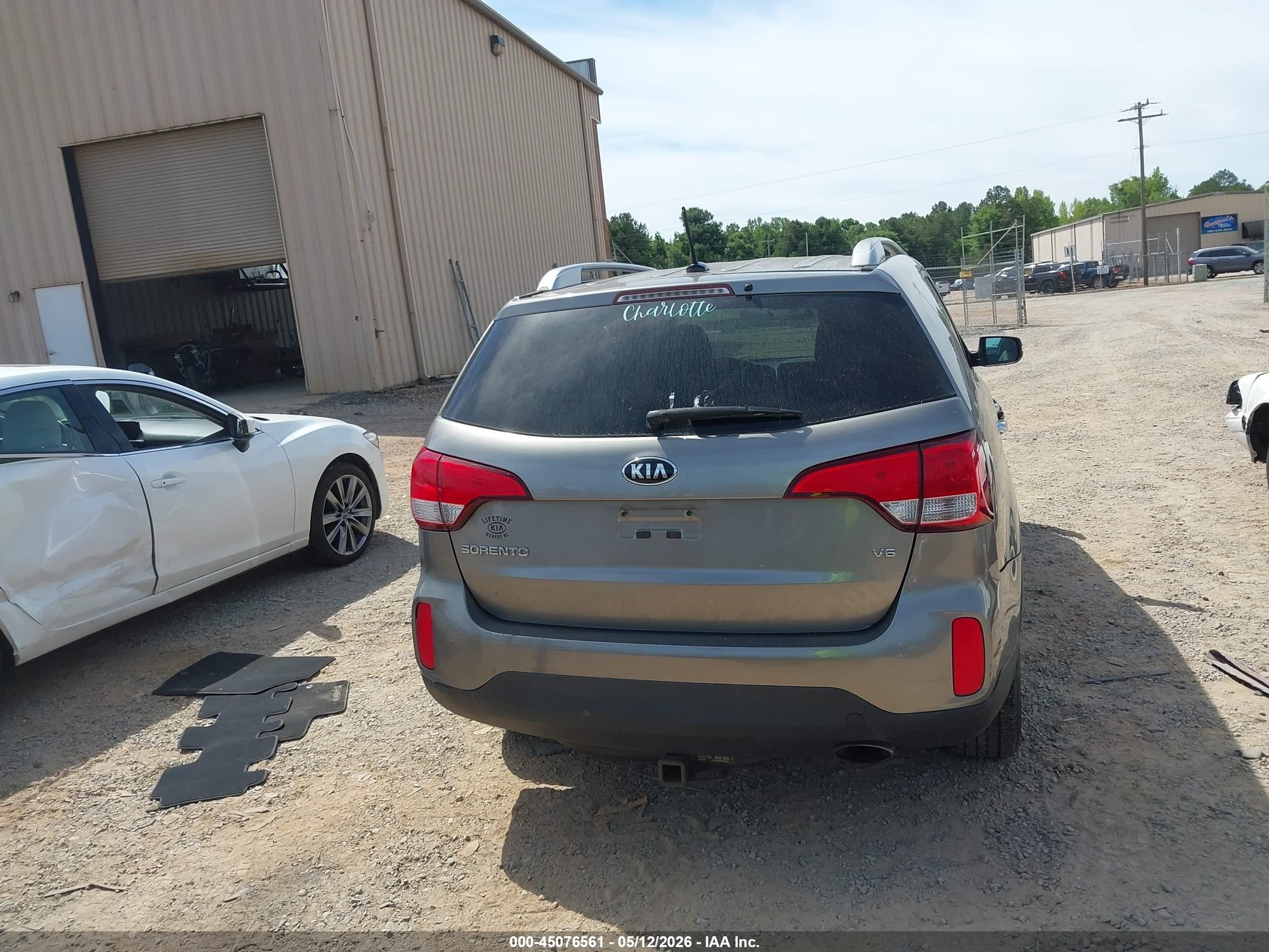 2015 Kia Sorento Lx V6 Gray vin: 5XYKTDA72FG659090