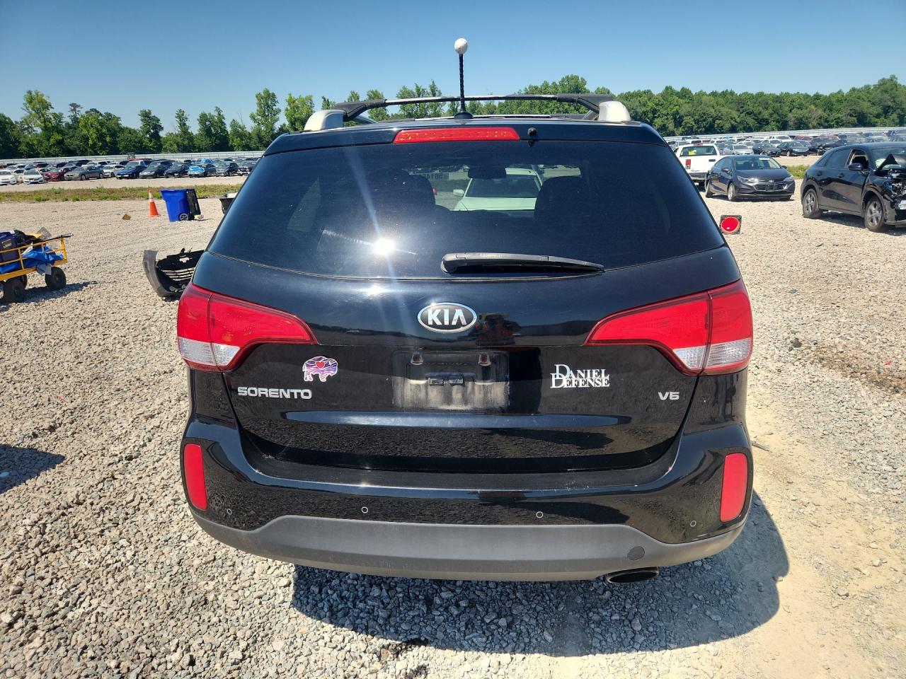 2015 Kia Sorento Lx Черный vin: 5XYKTDA73FG601098
