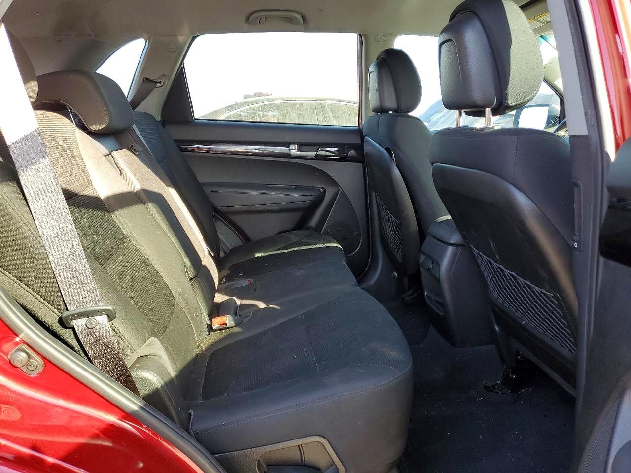 2015 Kia Sorento Lx Burgundy vin: 5XYKTDA73FG651192
