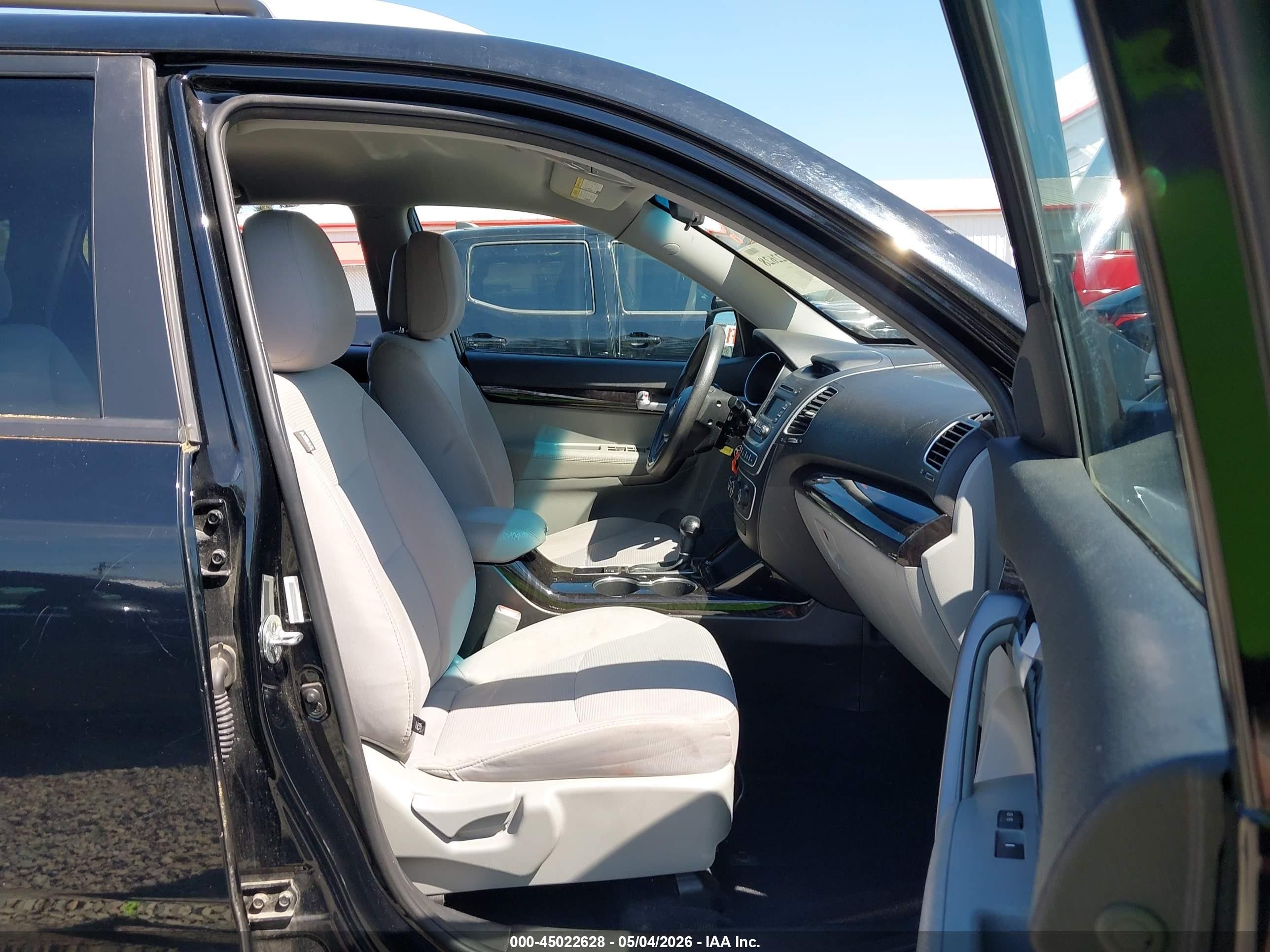 2015 Kia Sorento Lx V6 Black vin: 5XYKTDA74FG601109
