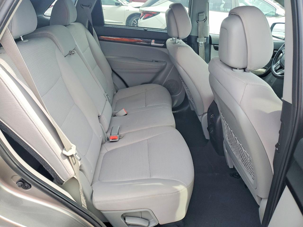 2015 Kia Sorento Lx Silver vin: 5XYKTDA75FG599080