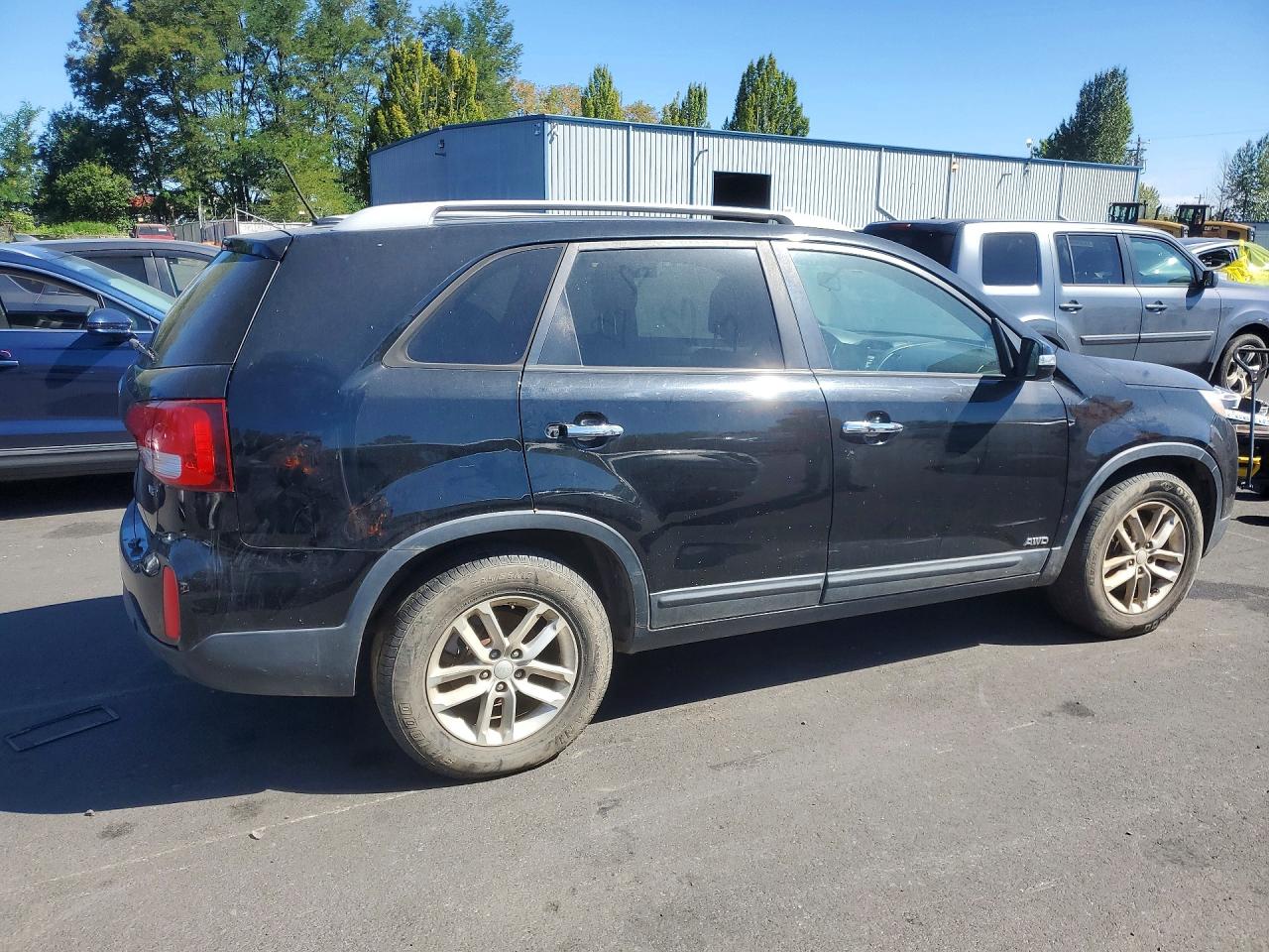 2015 Kia Sorento Lx Черный vin: 5XYKTDA75FG610630