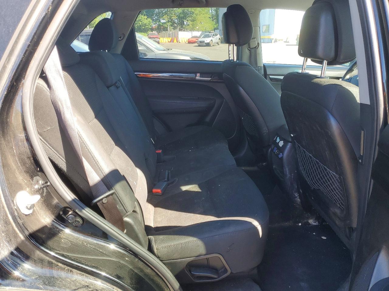 2015 Kia Sorento Lx Черный vin: 5XYKTDA75FG610630