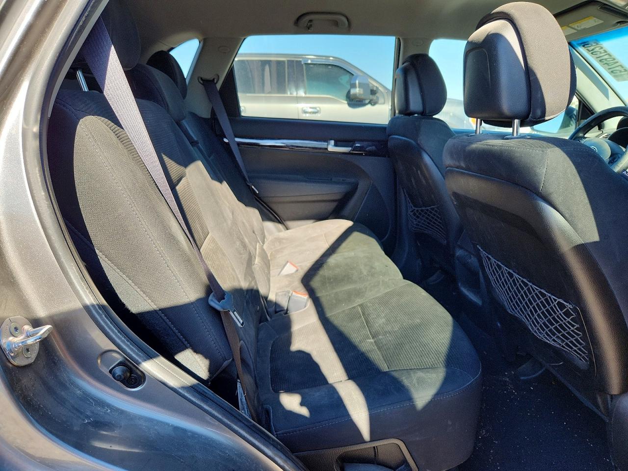 2014 Kia Sorento Lx Желто-коричневый vin: 5XYKTDA76EG468626