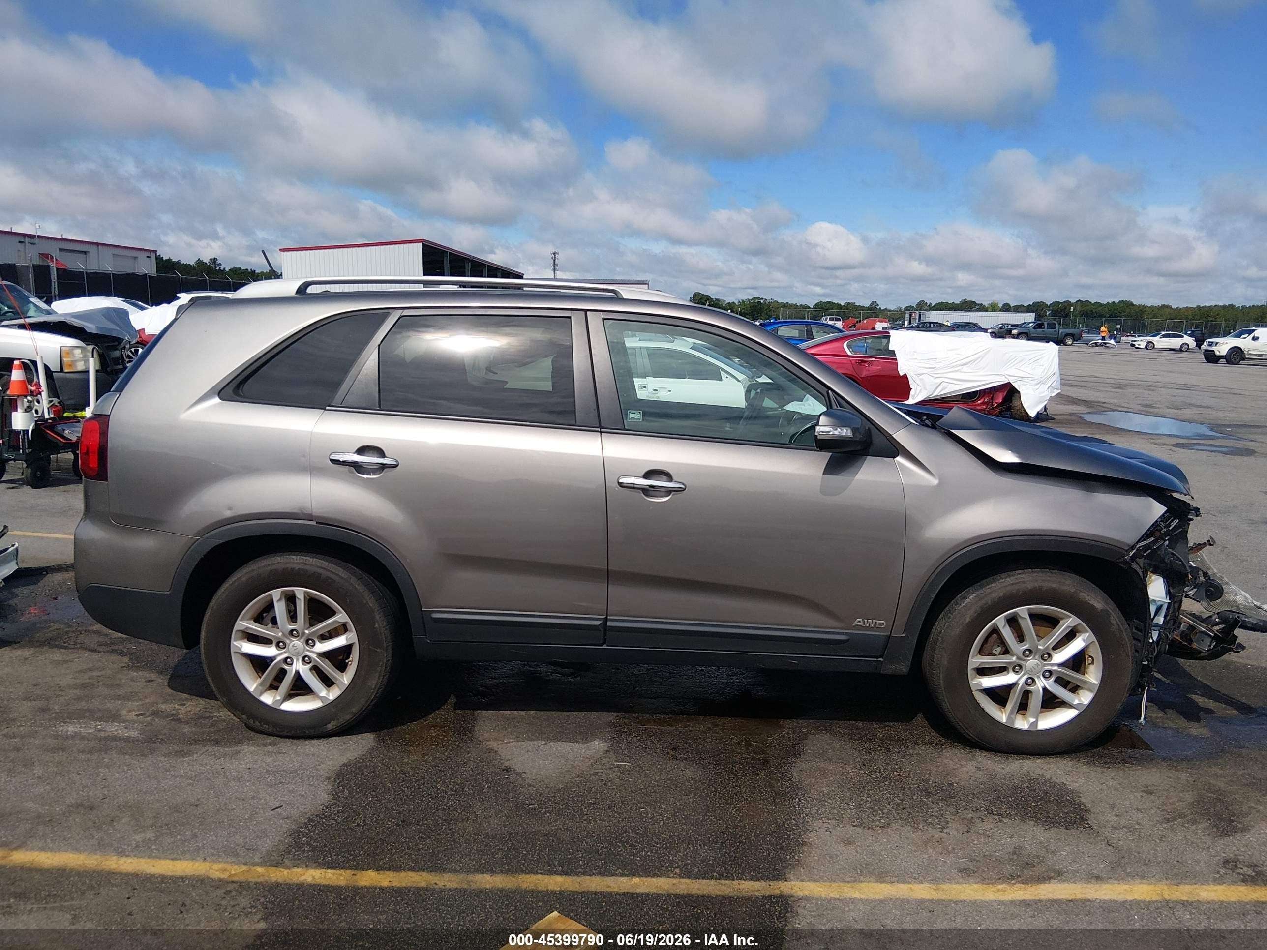 2015 Kia Sorento Lx V6 Gray vin: 5XYKTDA77FG590915