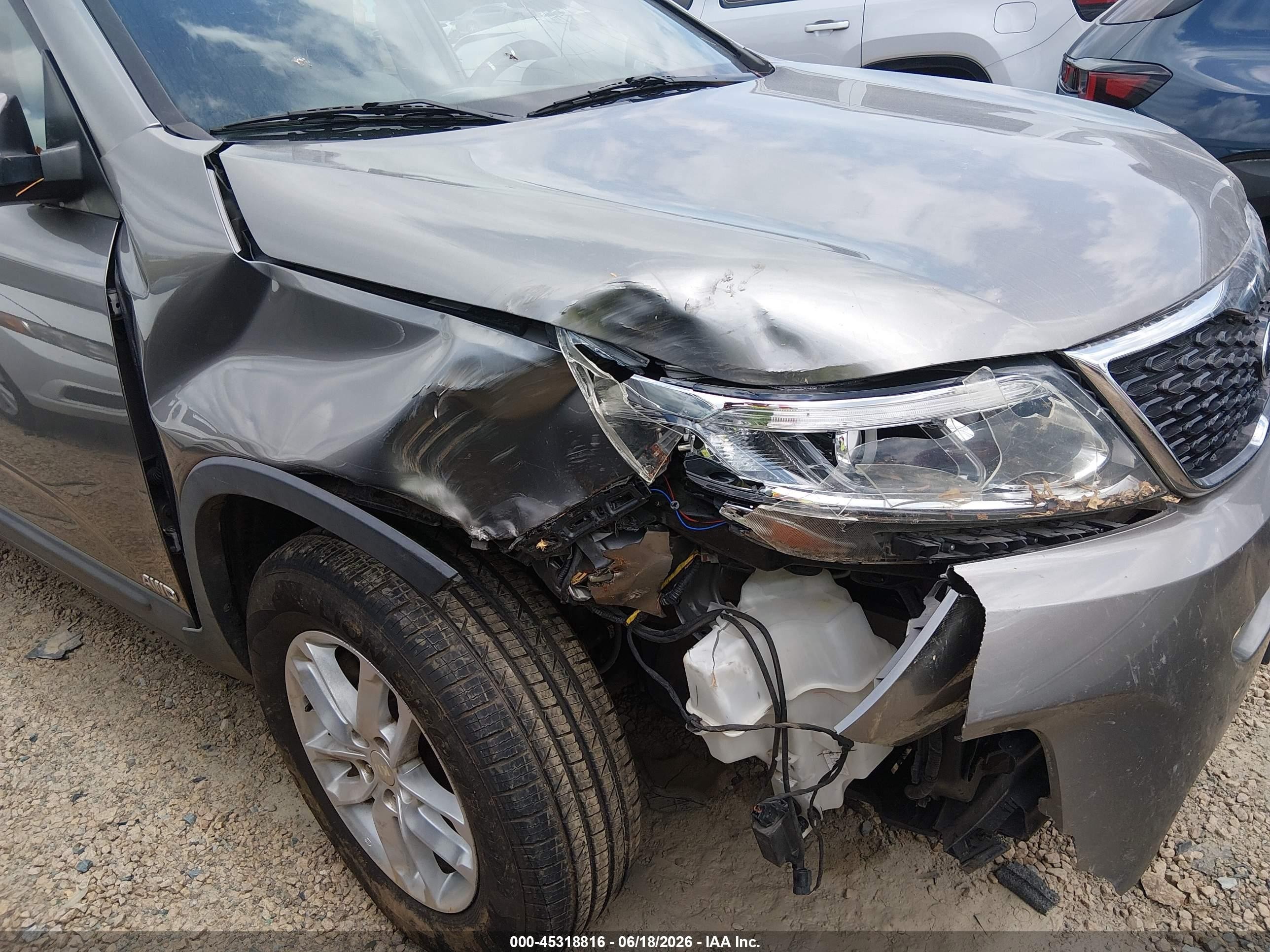 2015 Kia Sorento Lx V6 Gray vin: 5XYKTDA77FG608006