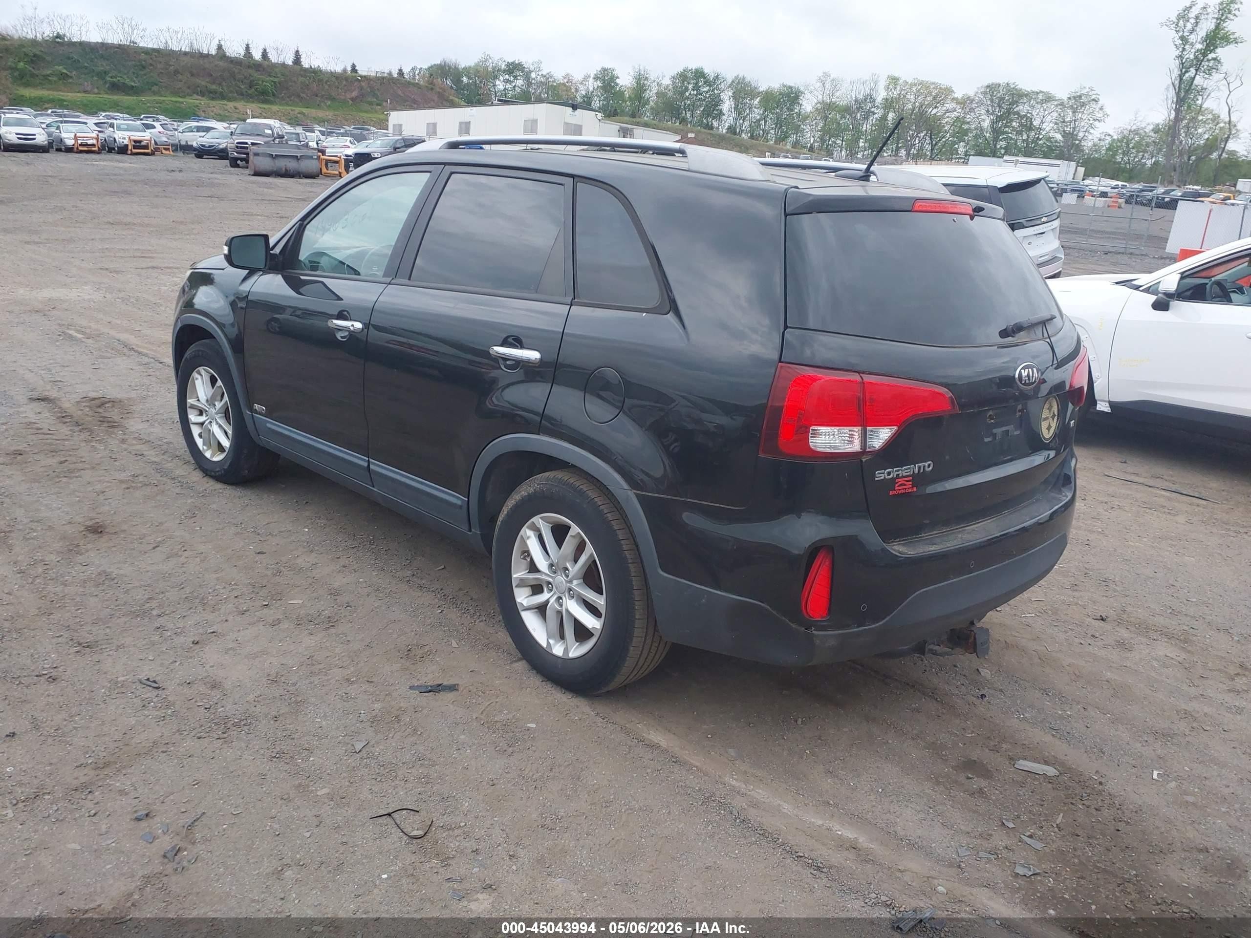 2015 Kia Sorento Lx V6 Темно-бордовый vin: 5XYKTDA77FG611391
