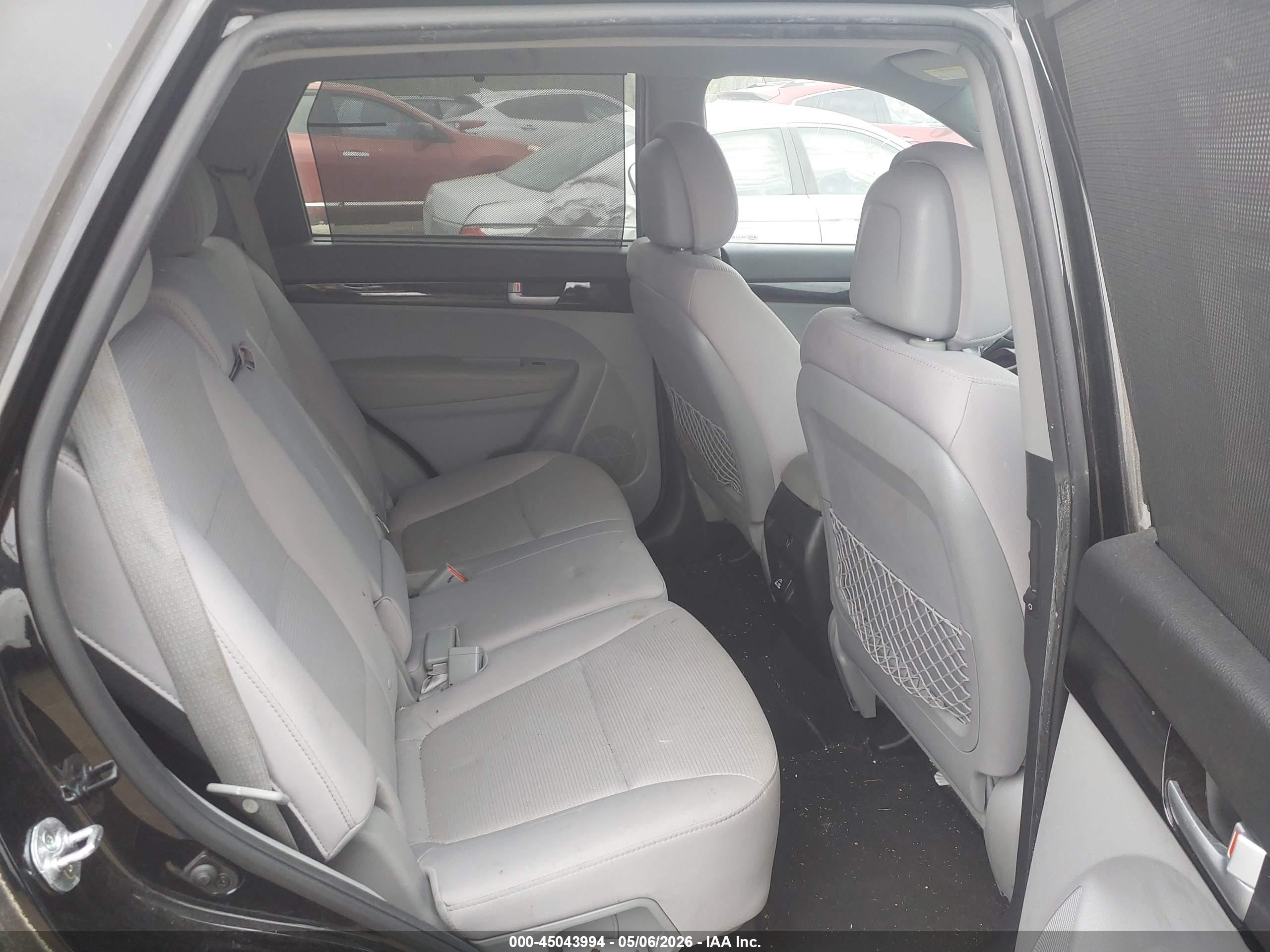 2015 Kia Sorento Lx V6 Темно-бордовый vin: 5XYKTDA77FG611391