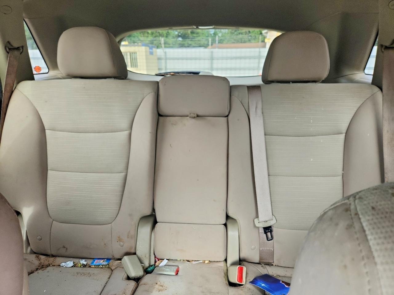 2015 Kia Sorento Lx Серебряный vin: 5XYKTDA77FG653771