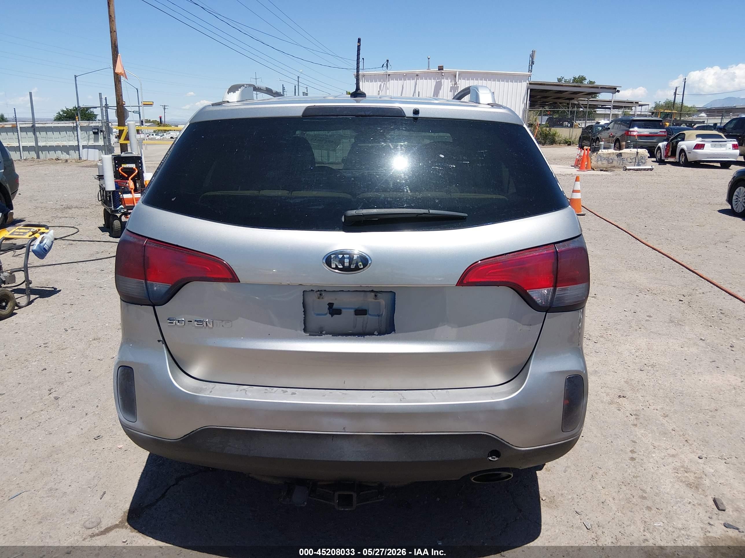 2015 Kia Sorento Lx V6 Silver vin: 5XYKTDA78FG649874