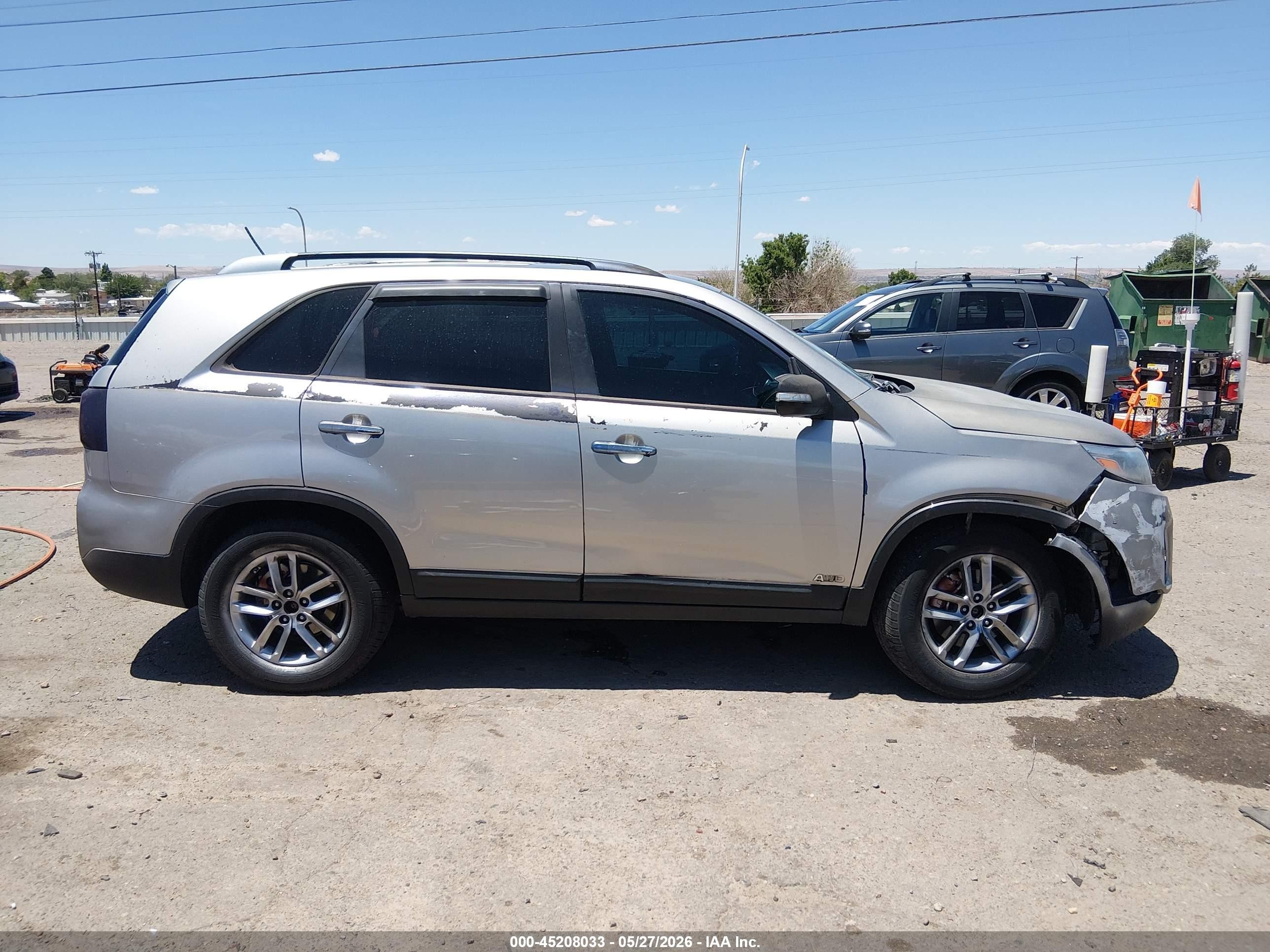 2015 Kia Sorento Lx V6 Silver vin: 5XYKTDA78FG649874