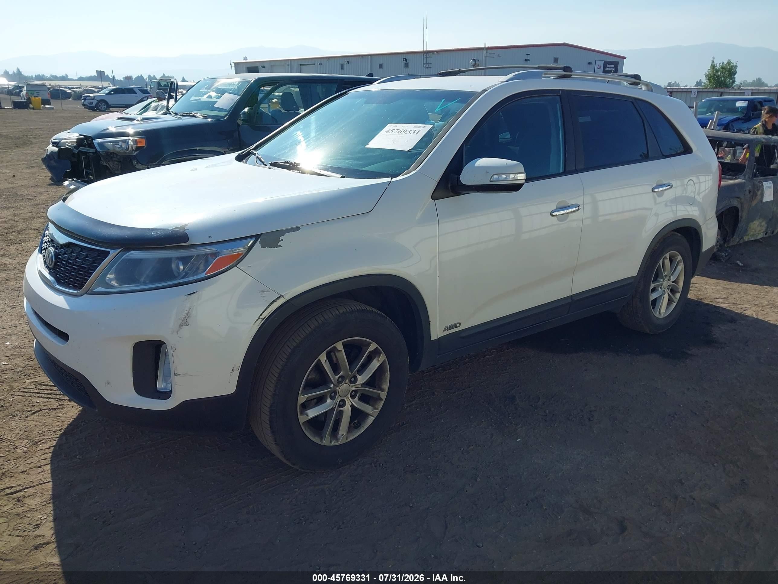 2014 Kia Sorento Lx V6 White vin: 5XYKTDA79EG524185