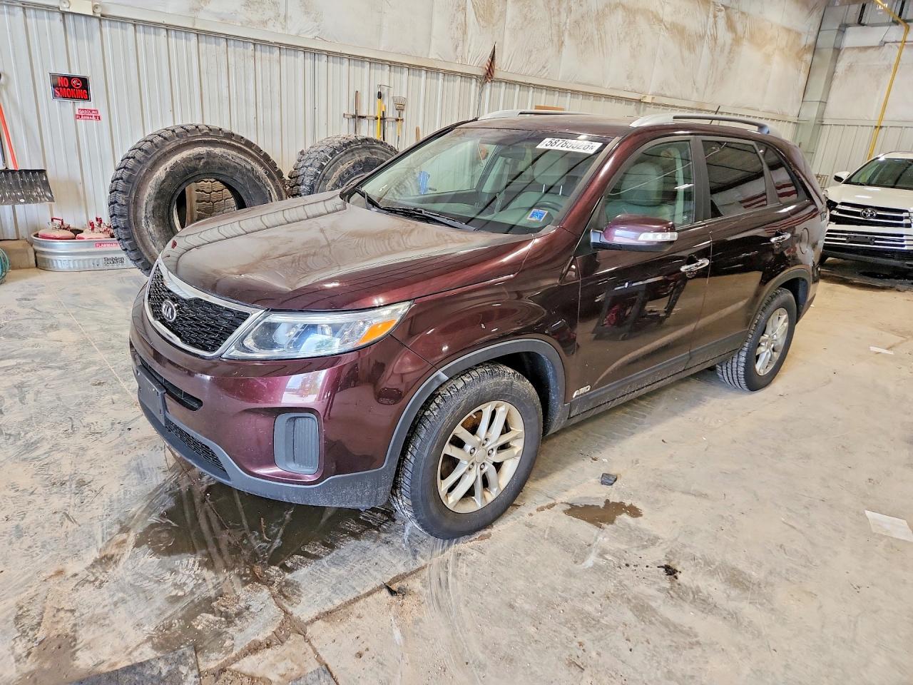 2015 Kia Sorento Lx Burgundy vin: 5XYKTDA79FG605544