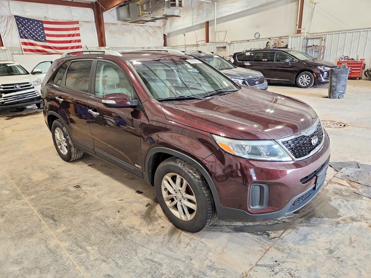 2015 Kia Sorento Lx Burgundy vin: 5XYKTDA79FG605544