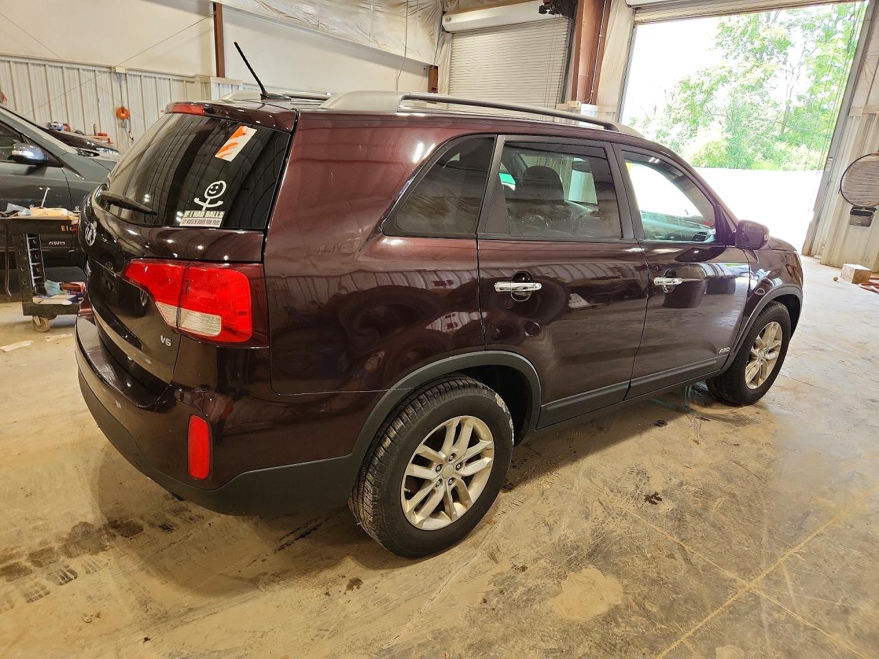 2015 Kia Sorento Lx Burgundy vin: 5XYKTDA79FG605544