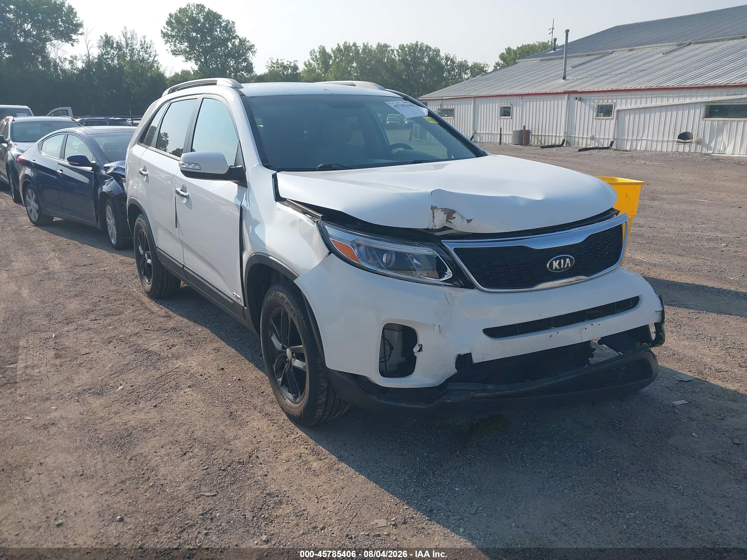 2015 Kia Sorento Lx White vin: 5XYKTDA7XFG603009