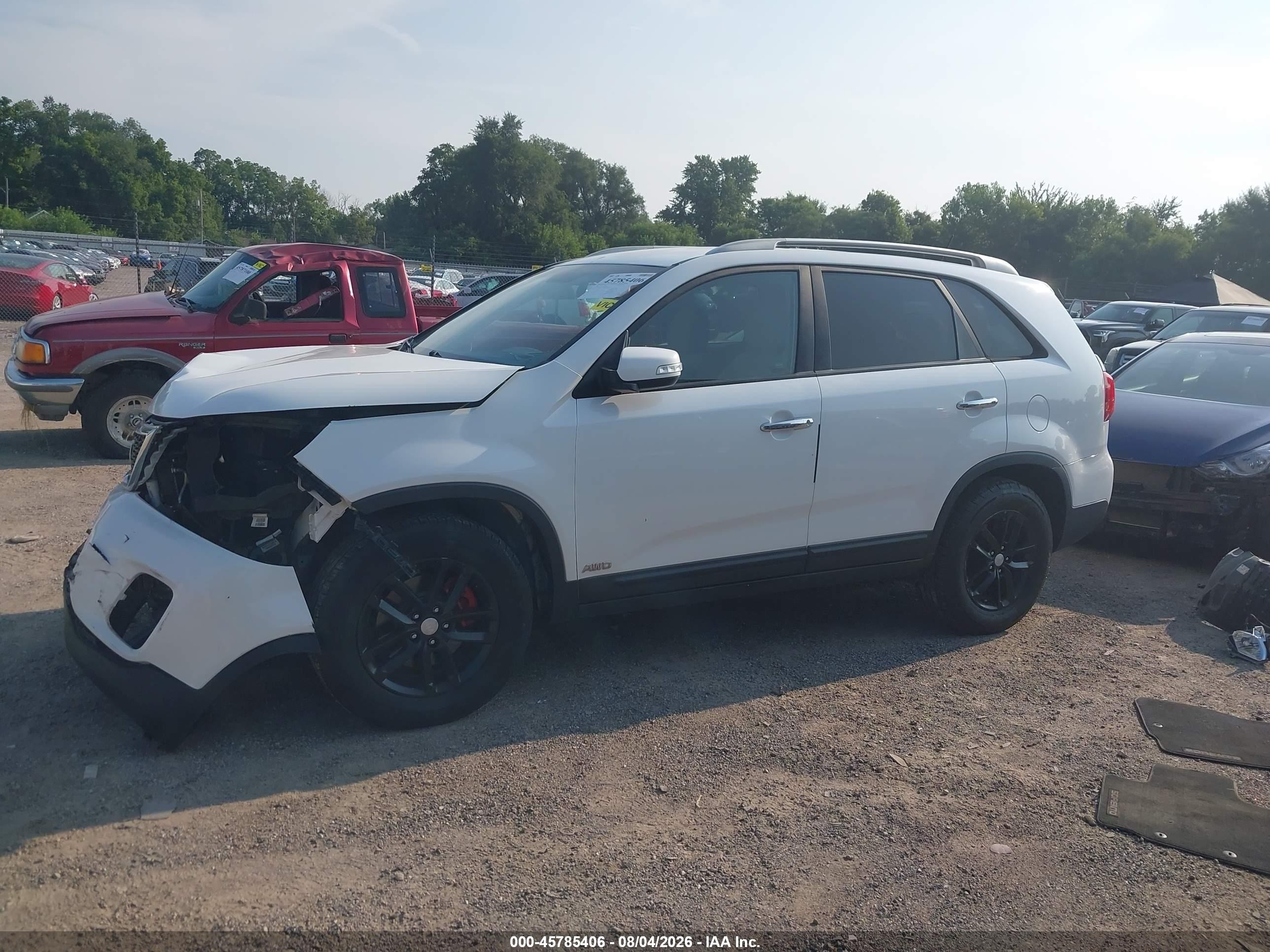 2015 Kia Sorento Lx White vin: 5XYKTDA7XFG603009
