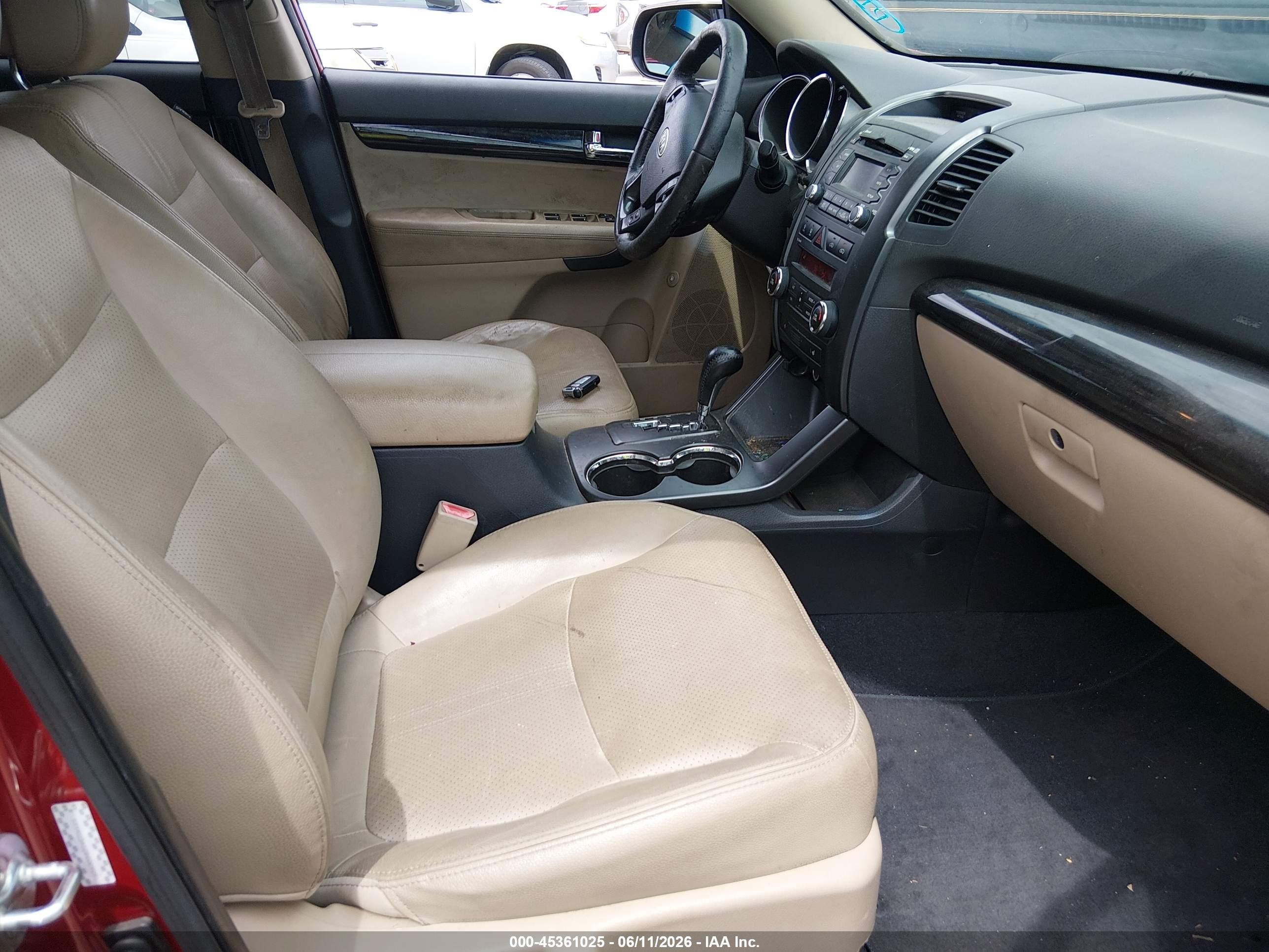 2011 Kia Sorento Ex Maroon vin: 5XYKU3A12BG009091