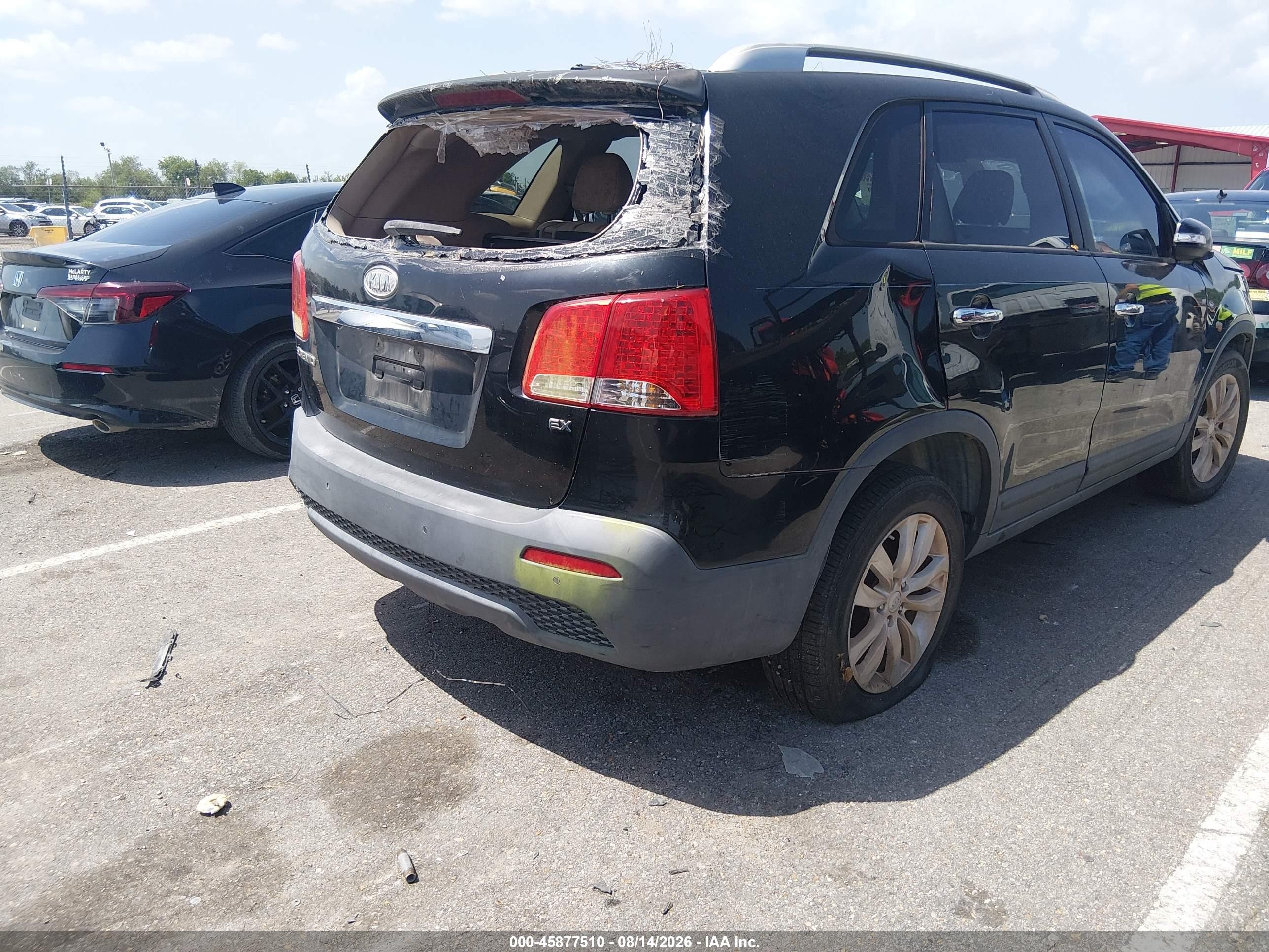 2011 Kia Sorento Ex Black vin: 5XYKU3A14BG076498