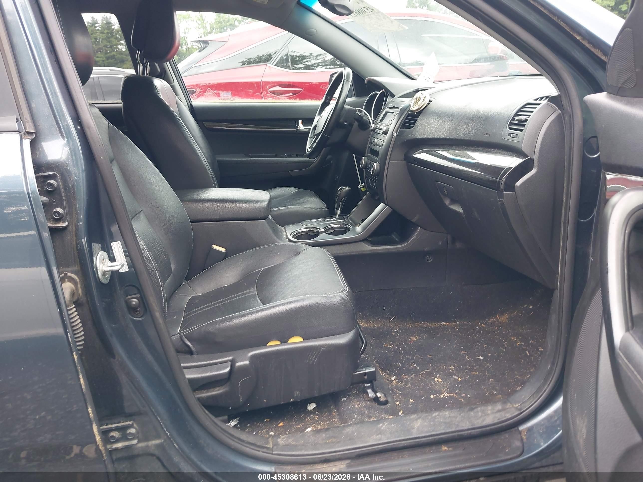 2011 Kia Sorento Ex Blue vin: 5XYKU3A15BG017802