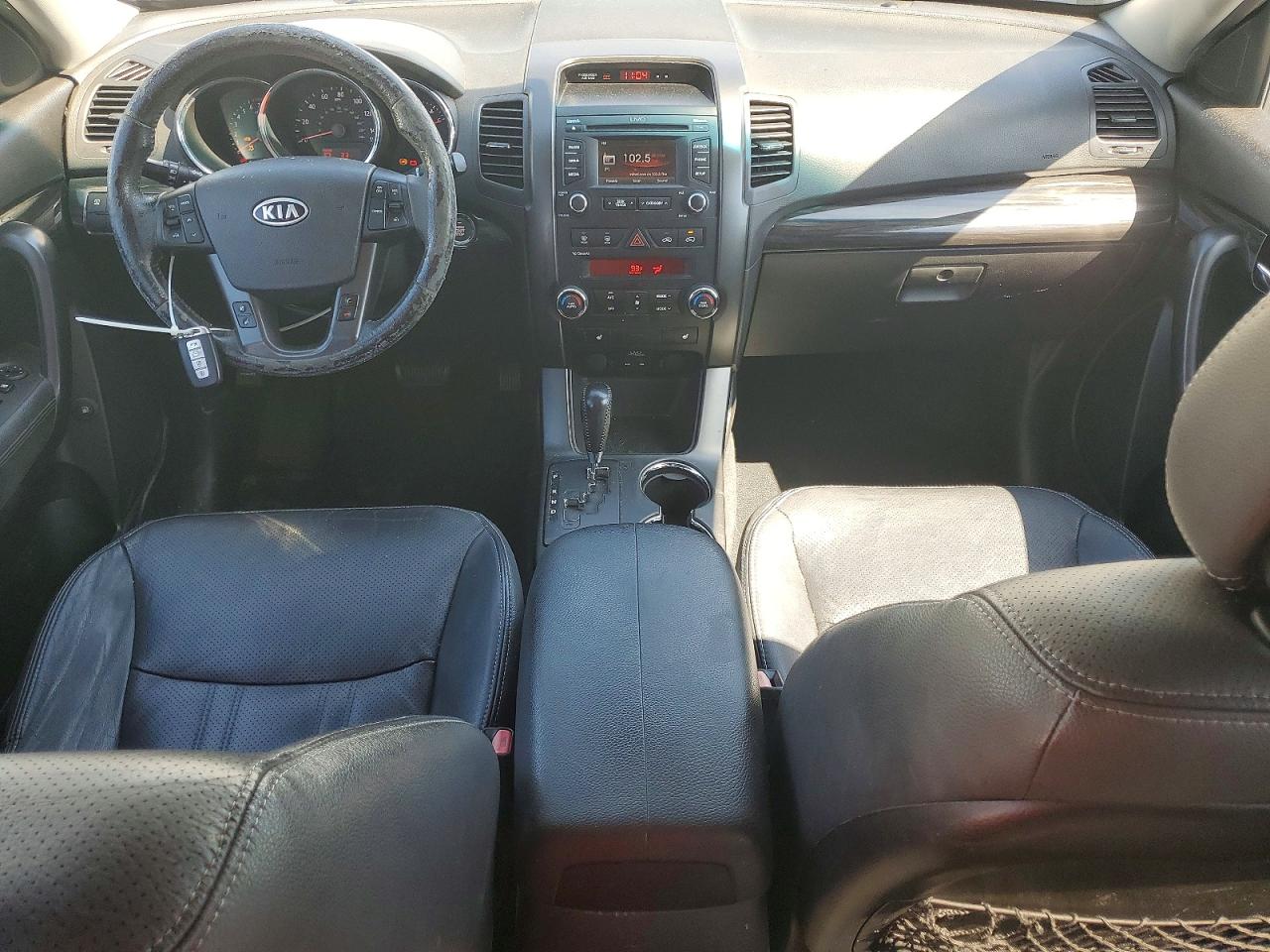 2013 Kia Sorento Ex V6 White vin: 5XYKU3A21DG329708