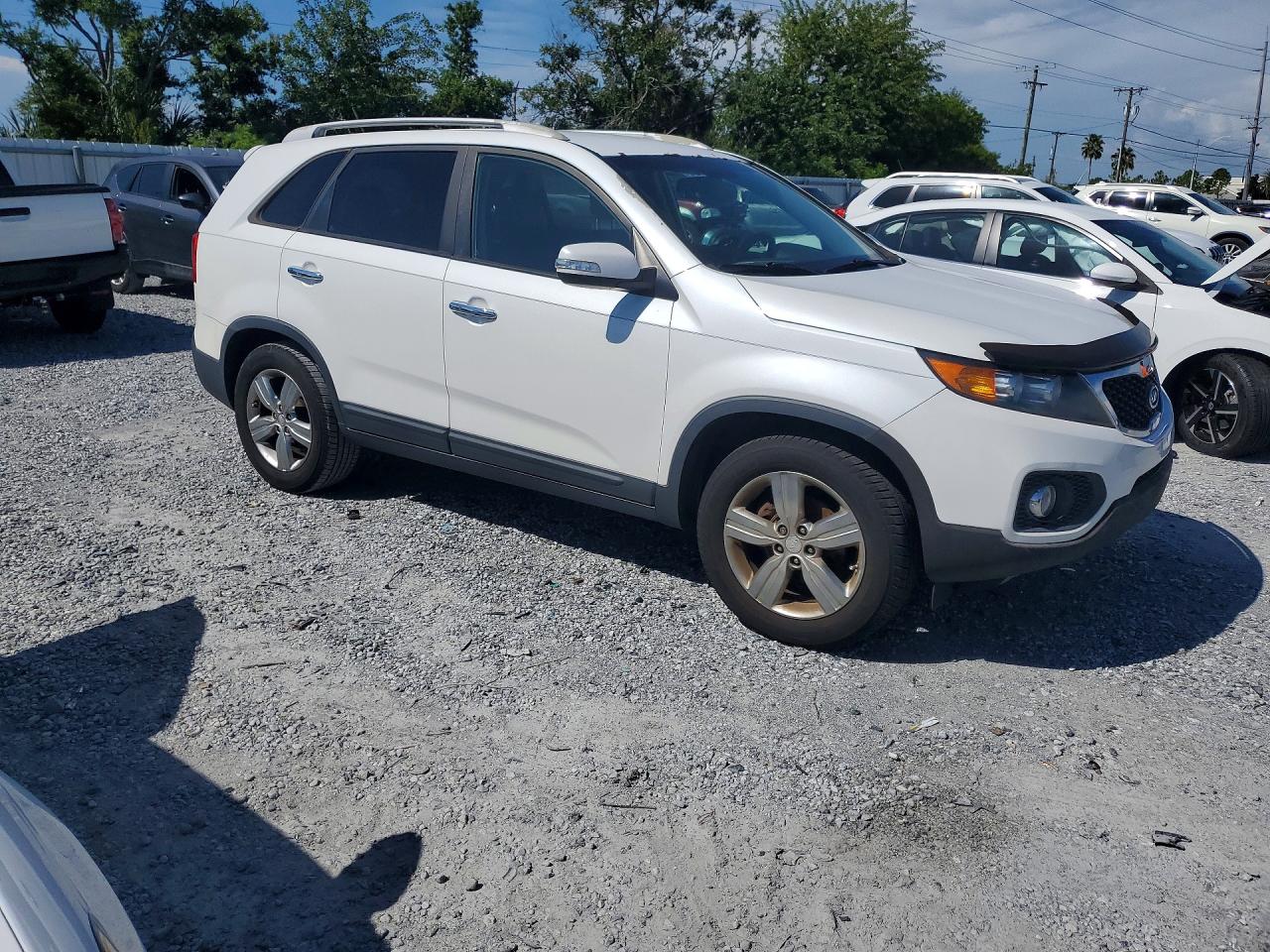 2013 Kia Sorento Ex V6 White vin: 5XYKU3A21DG329708
