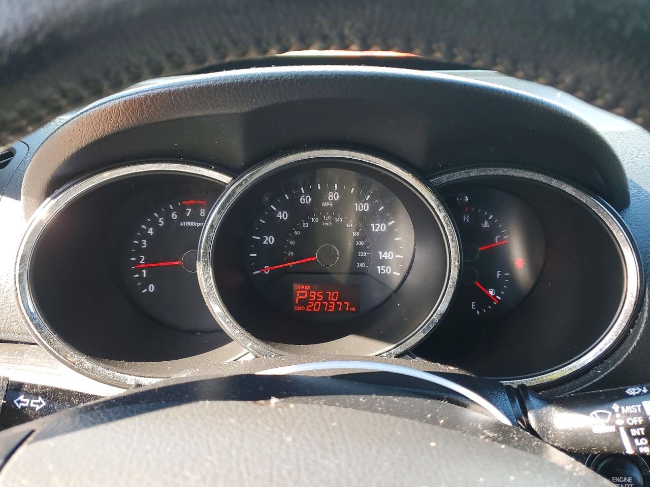 2013 Kia Sorento Ex White vin: 5XYKU3A21DG374373