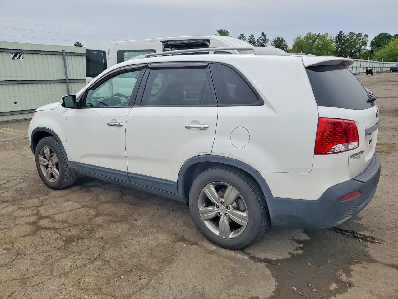 2013 Kia Sorento Ex White vin: 5XYKU3A61DG386896