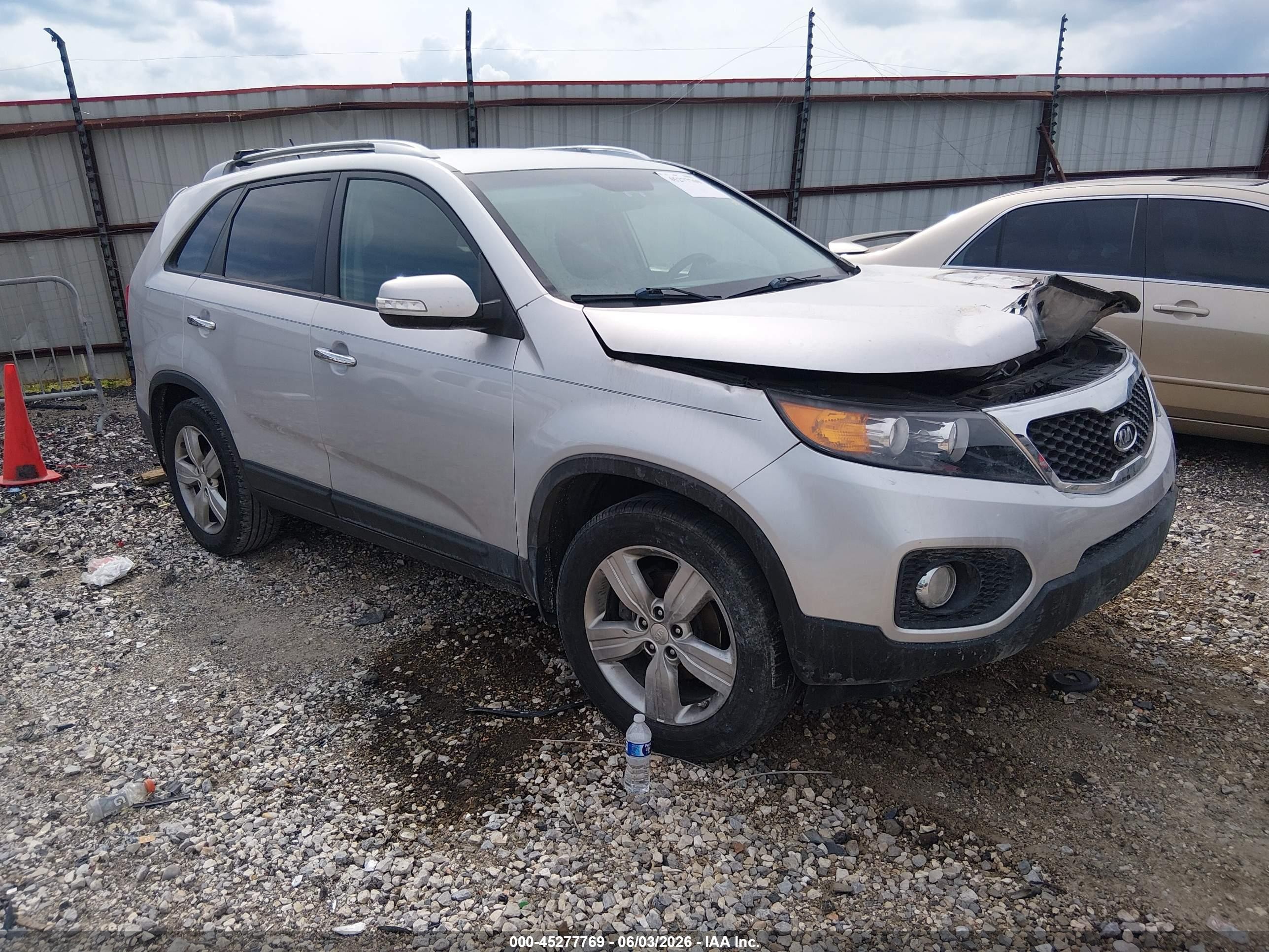 2013 Kia Sorento Ex Silver vin: 5XYKU3A64DG370997