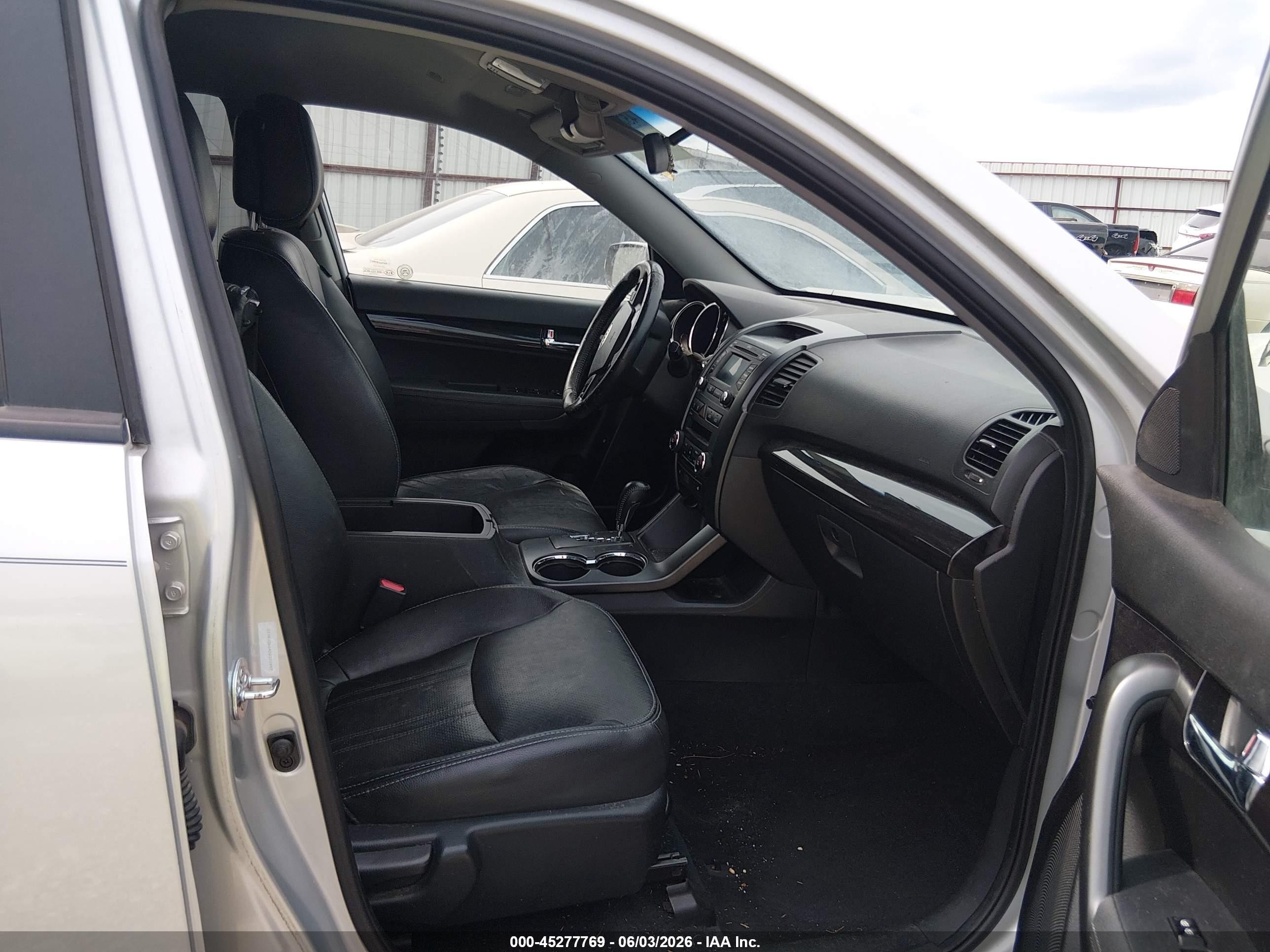 2013 Kia Sorento Ex Silver vin: 5XYKU3A64DG370997