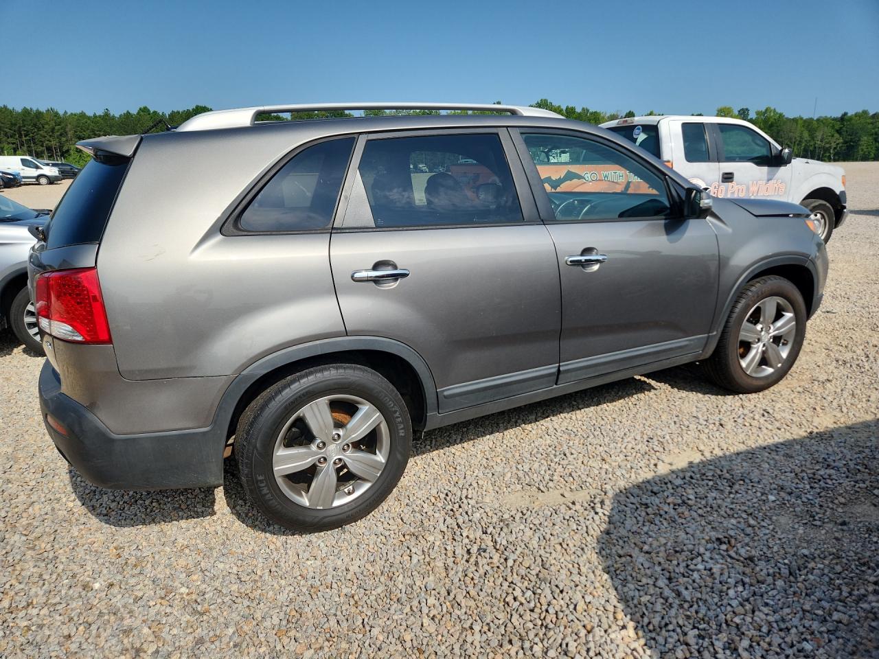 2013 Kia Sorento Ex Silver vin: 5XYKU3A64DG397889
