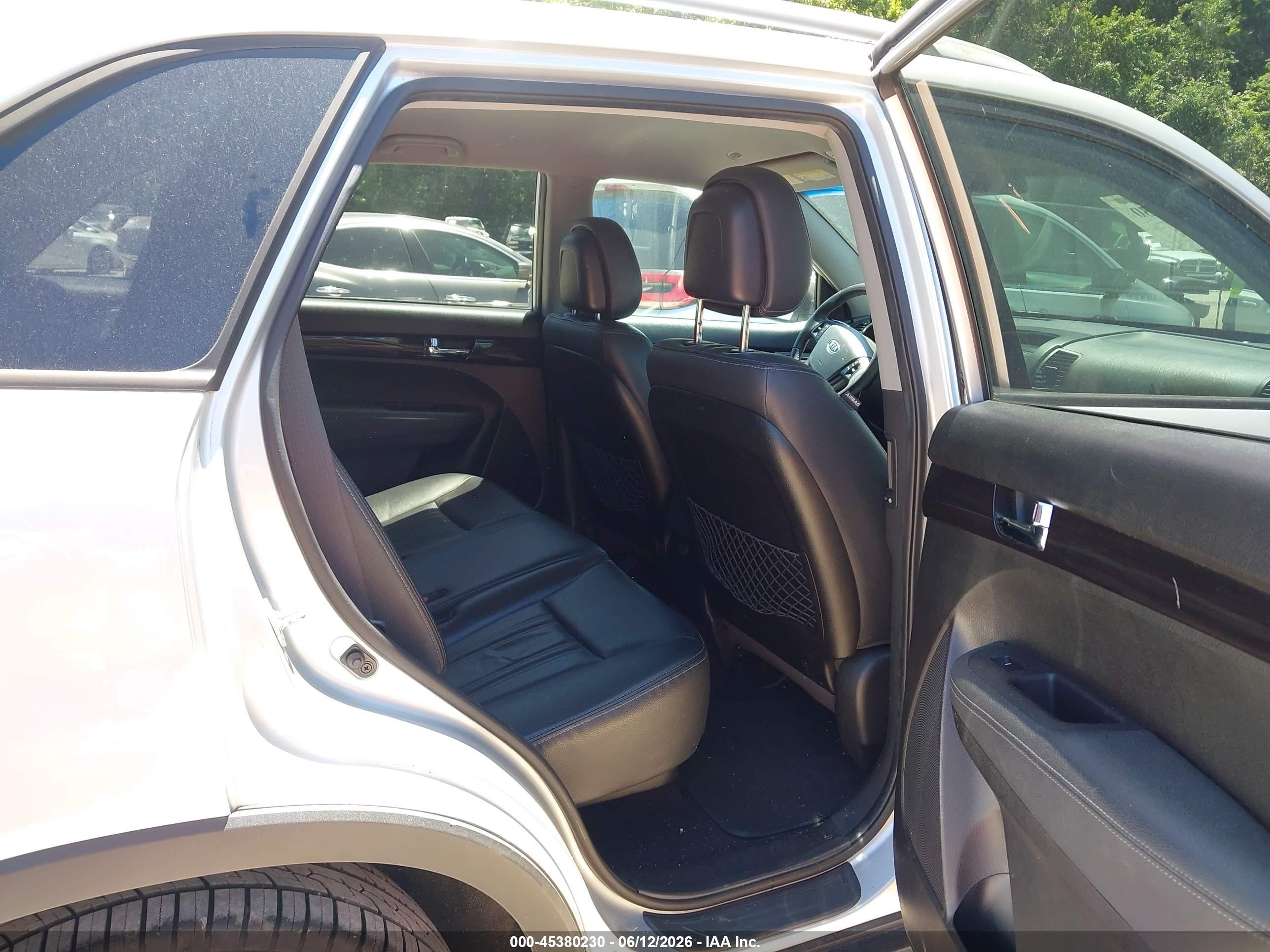 2013 Kia Sorento Ex Серый vin: 5XYKU3A68DG417562